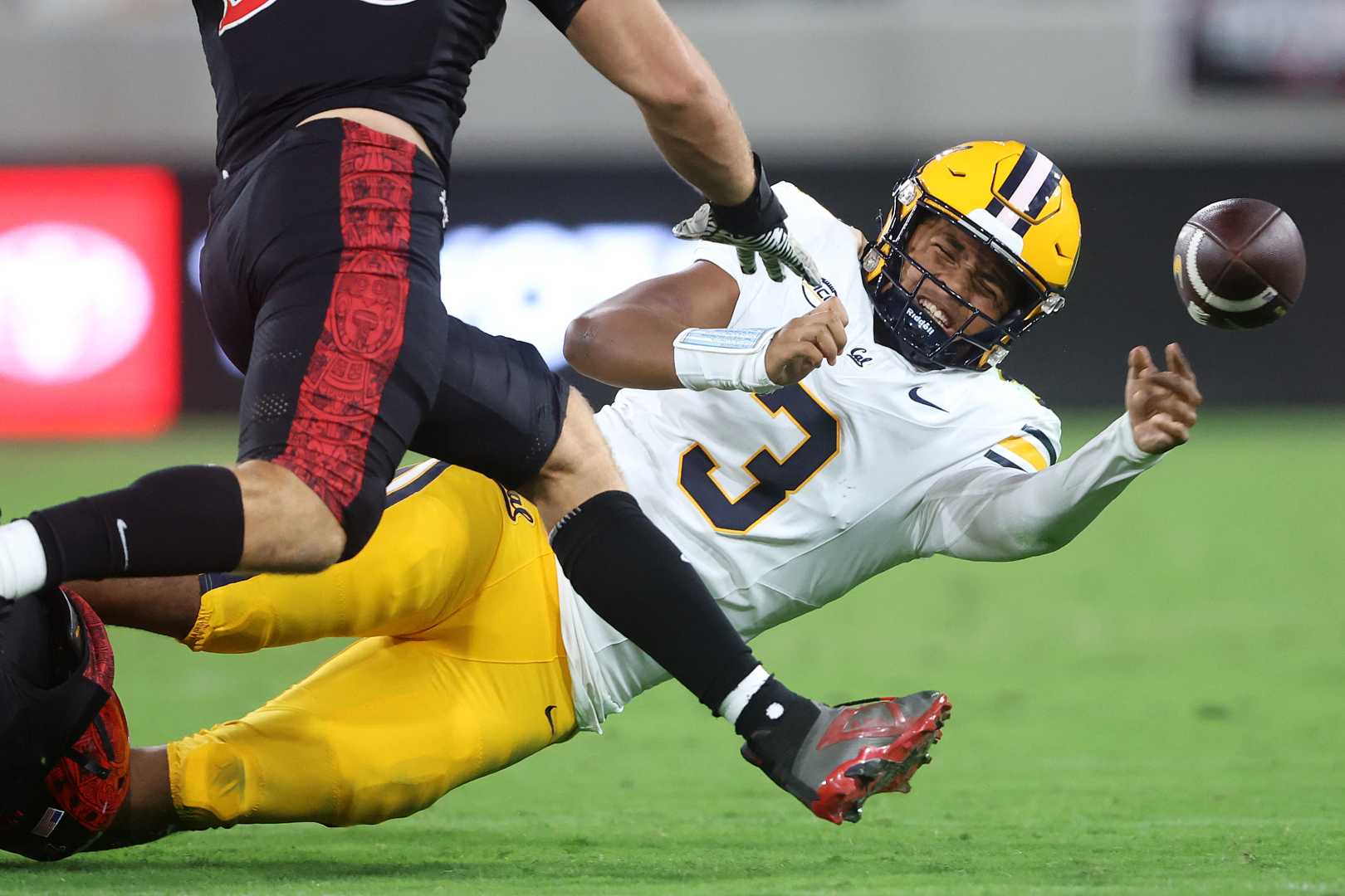 Boston College Vs California Football