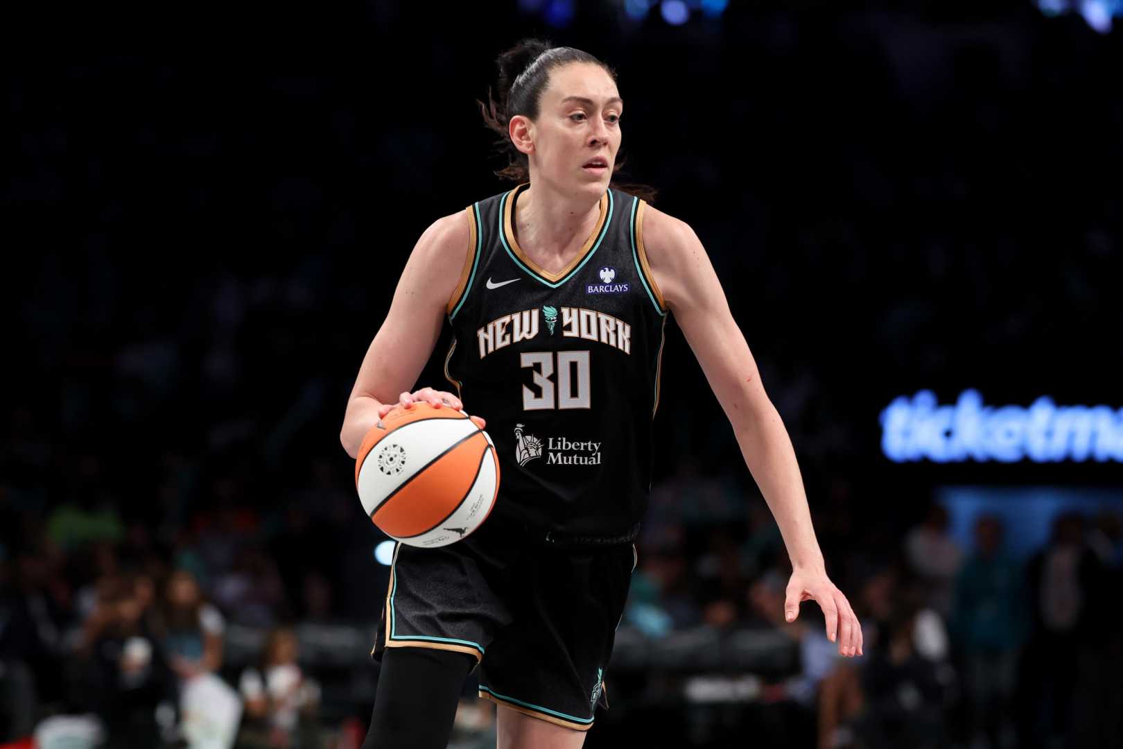 Breanna Stewart Wnba Liberty Phoenix