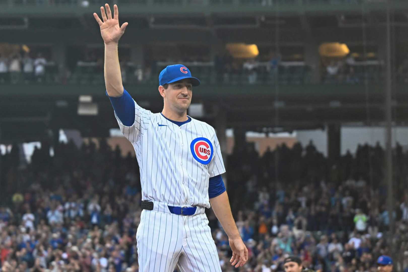 Cubs Pitcher Hendricks Retirement News