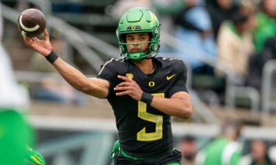 Dante Moore Oregon Quarterback Football