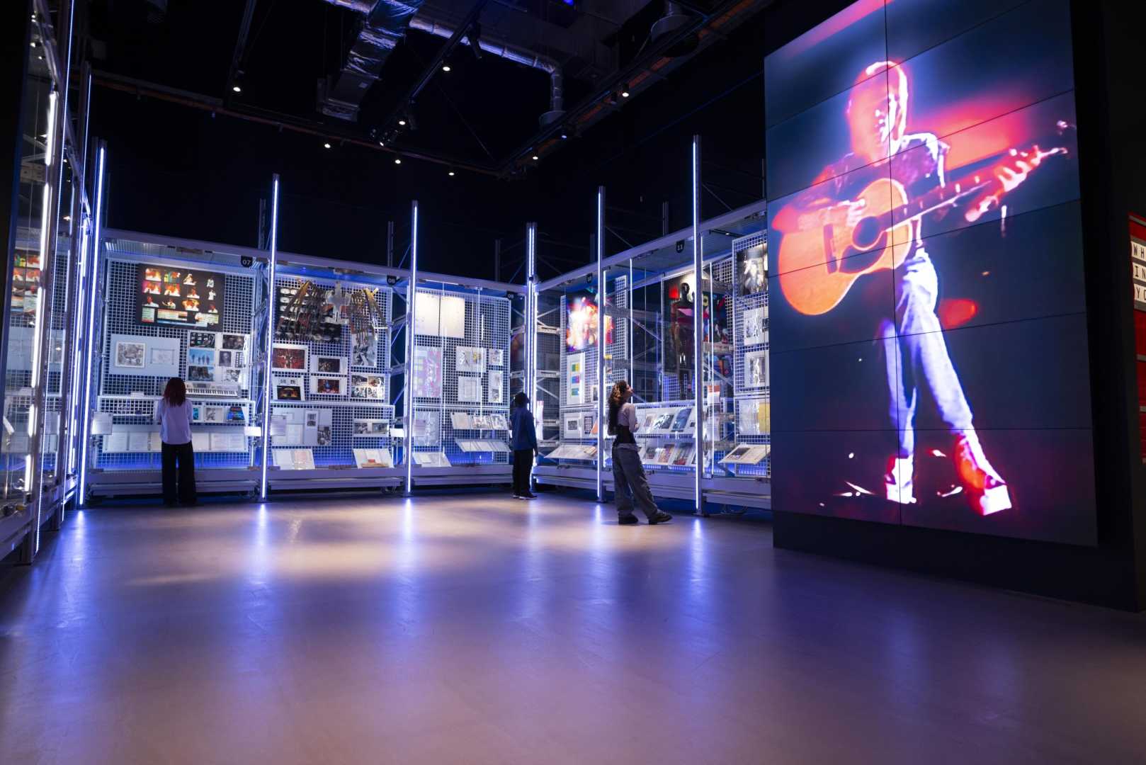 David Bowie Archive V&a Museum