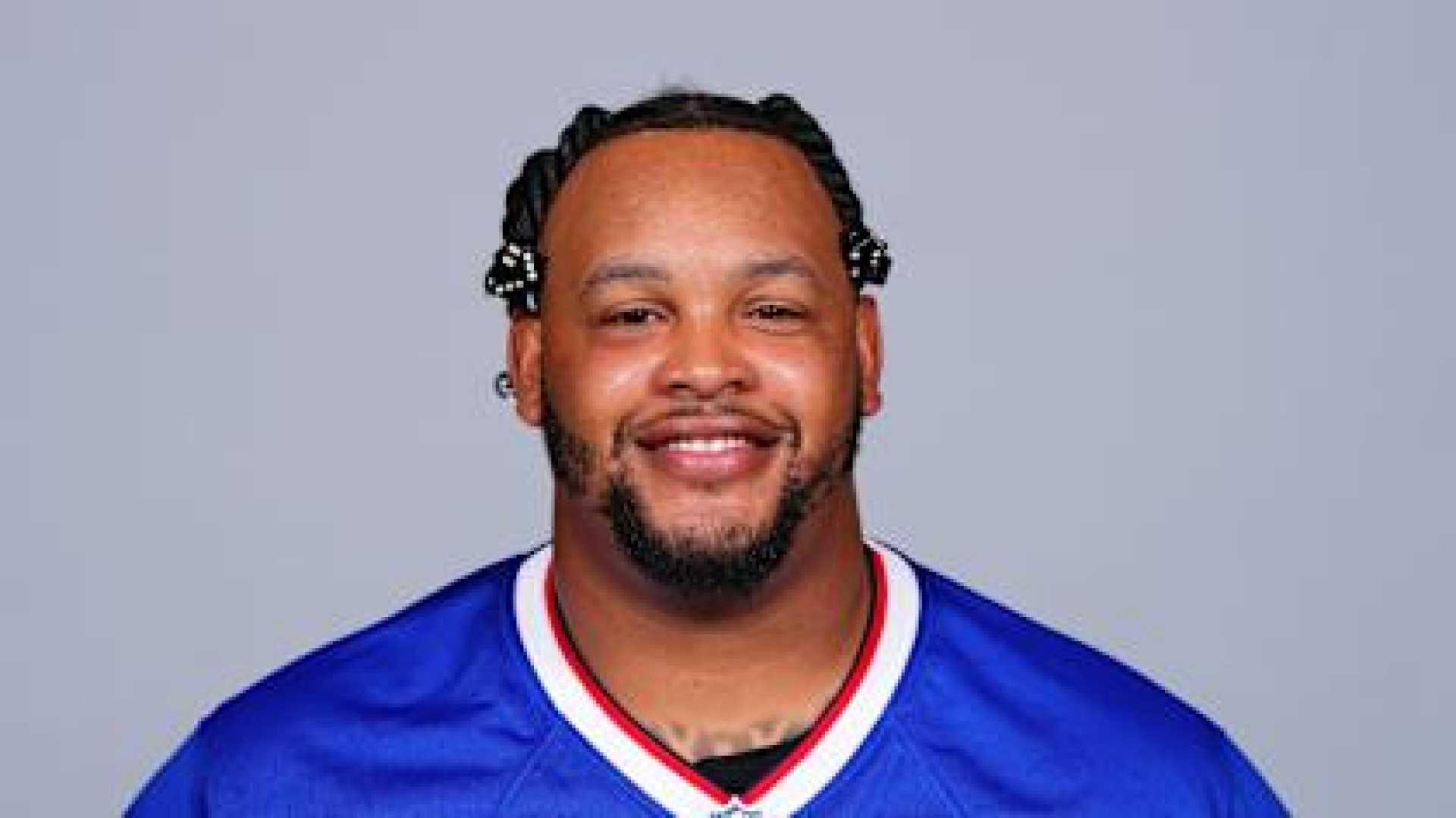 Dion Dawkins Buffalo Bills Offensive Lineman