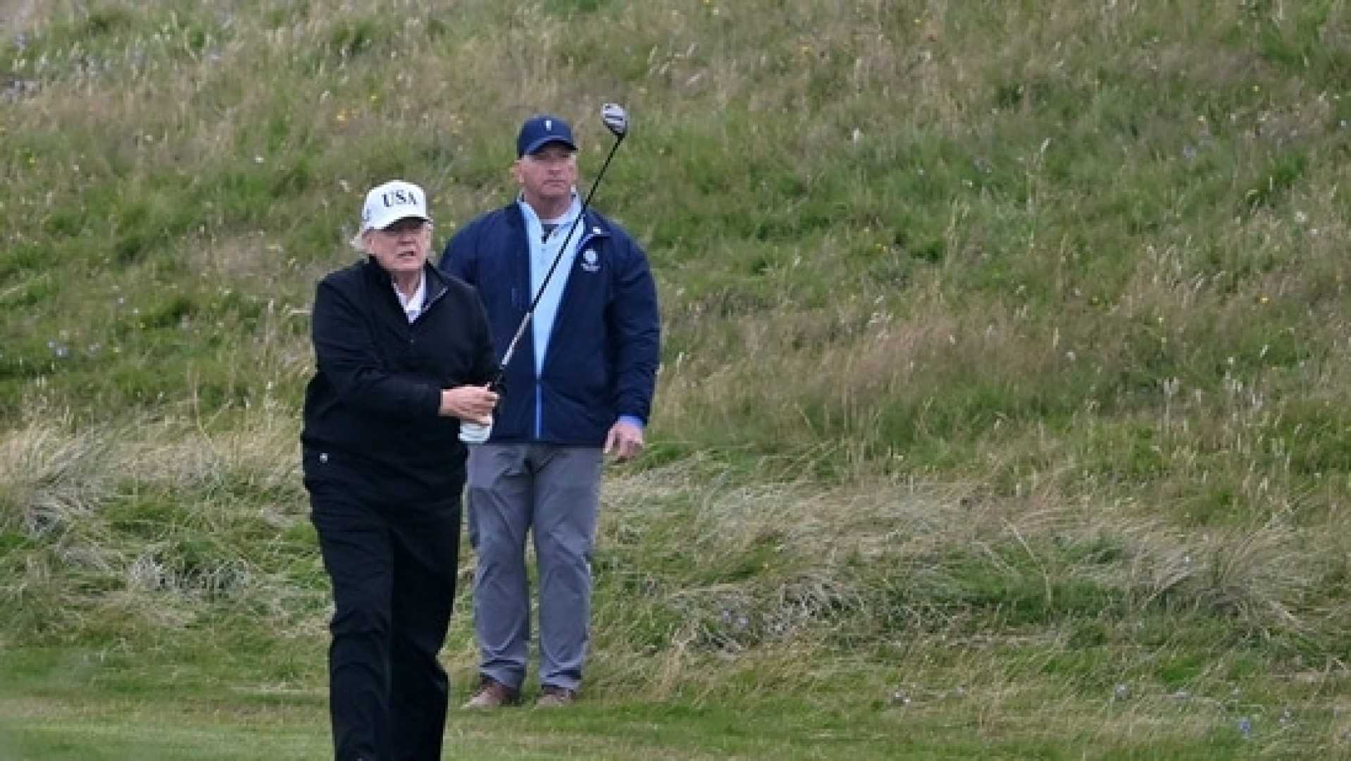 Donald Trump Golfing Virginia