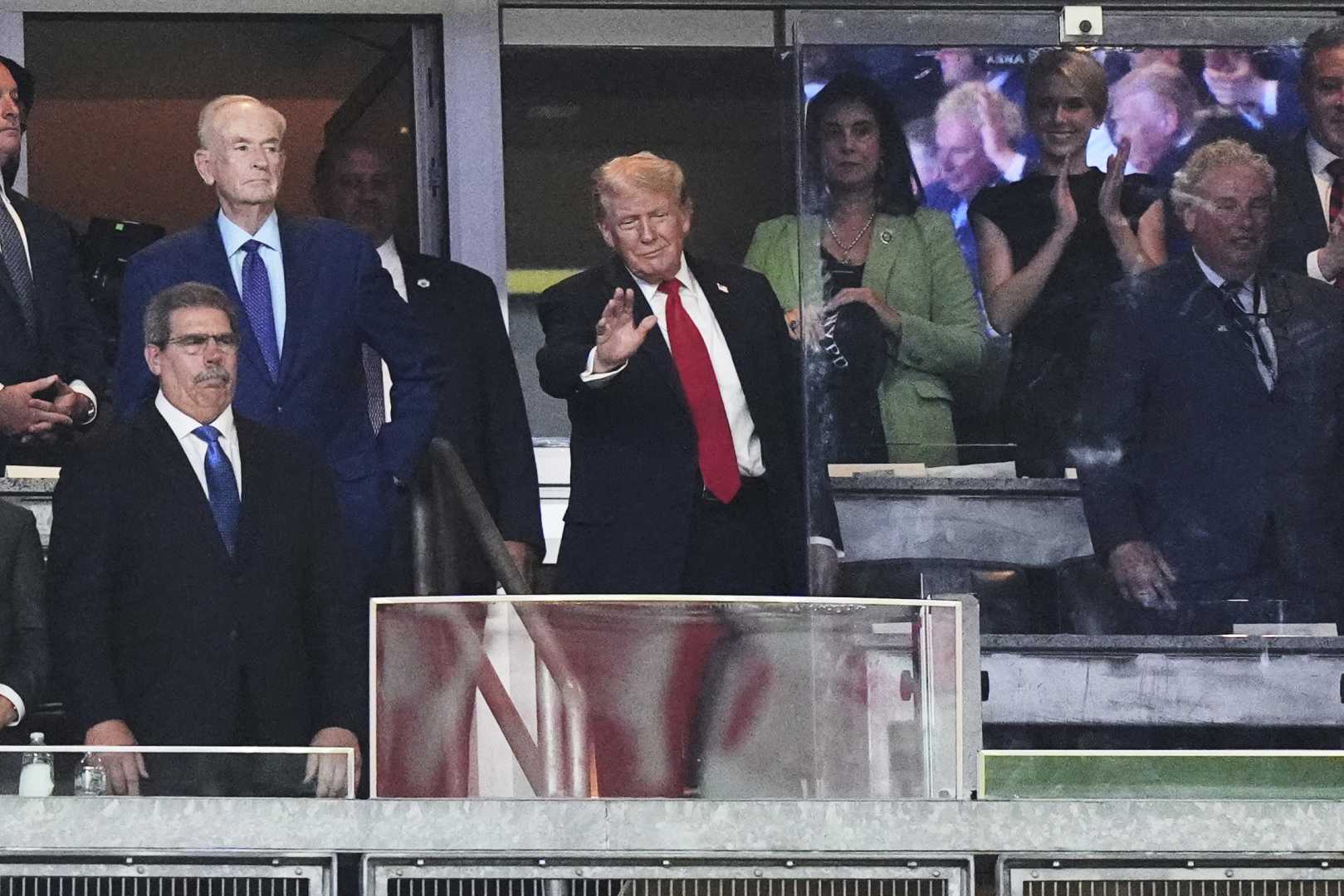 Donald Trump National Guard Memphis