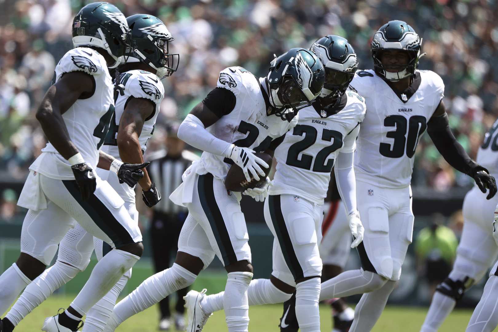 Eagles Practice Warmups Cornerback Safety