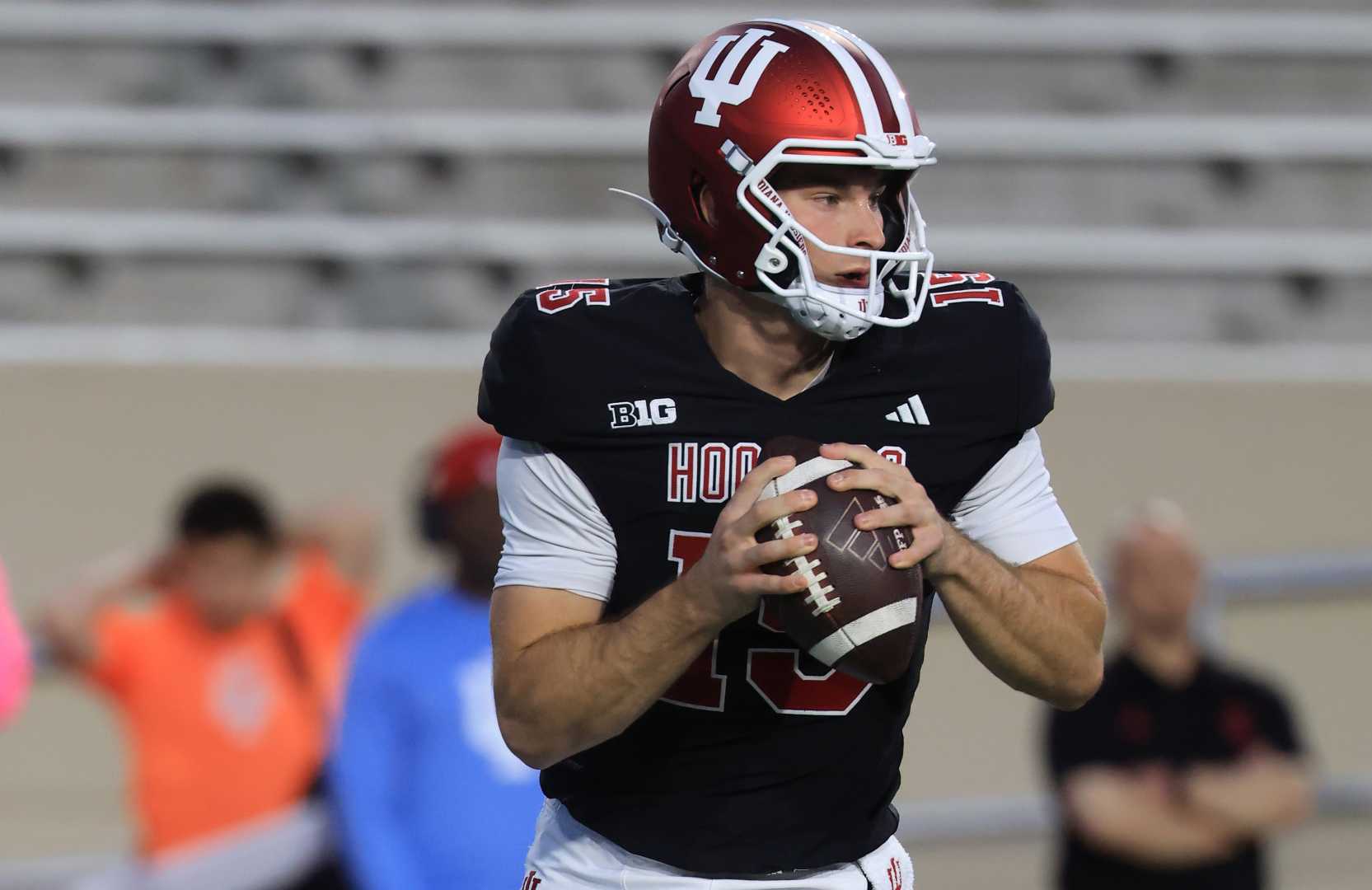 Fernando Mendoza Indiana Hoosiers Quarterback