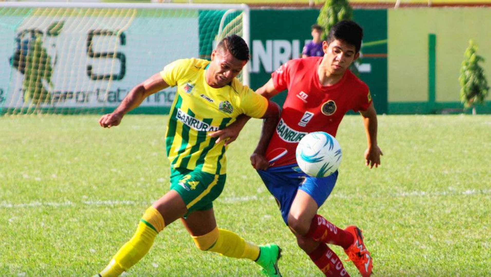 Guastatoya Municipal Football Match