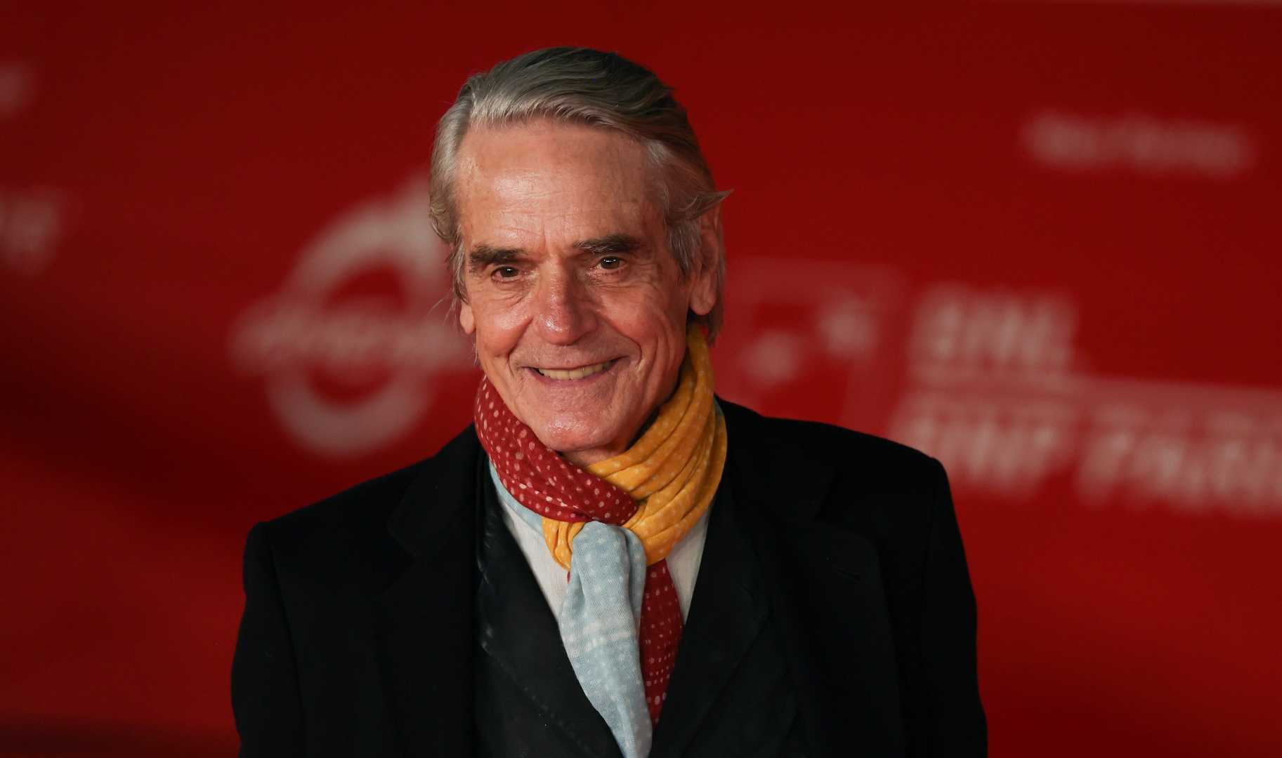 Jeremy Irons Jason Statham Beekeeper Sequel