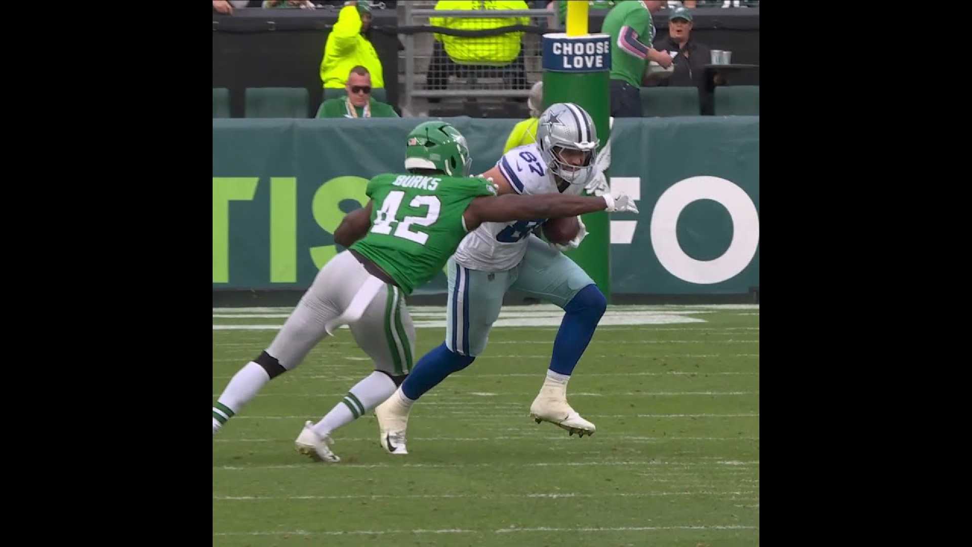 Jordan Davis Eagles Cowboys Game