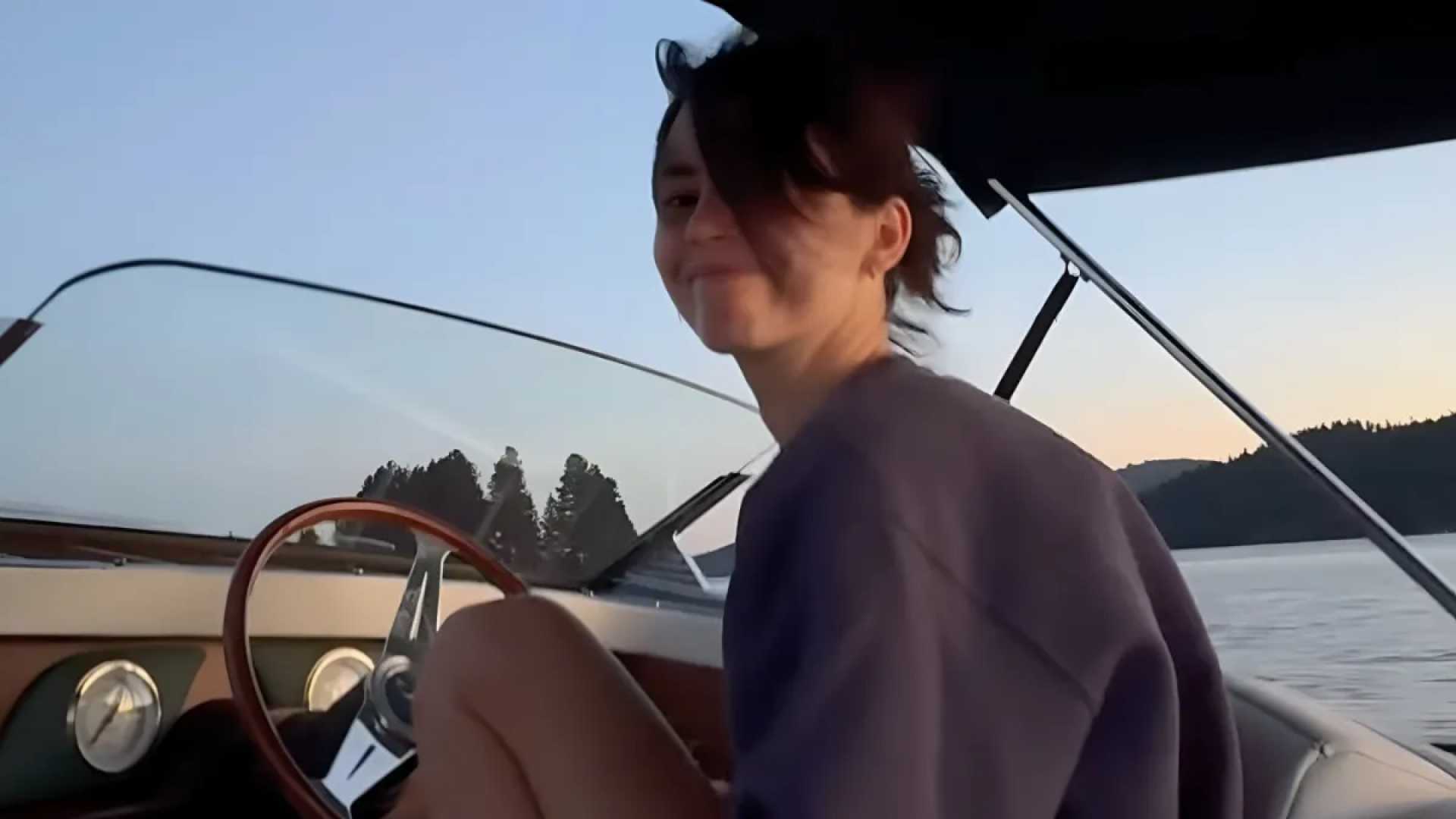 Kendall Jenner Instagram Updates Boat