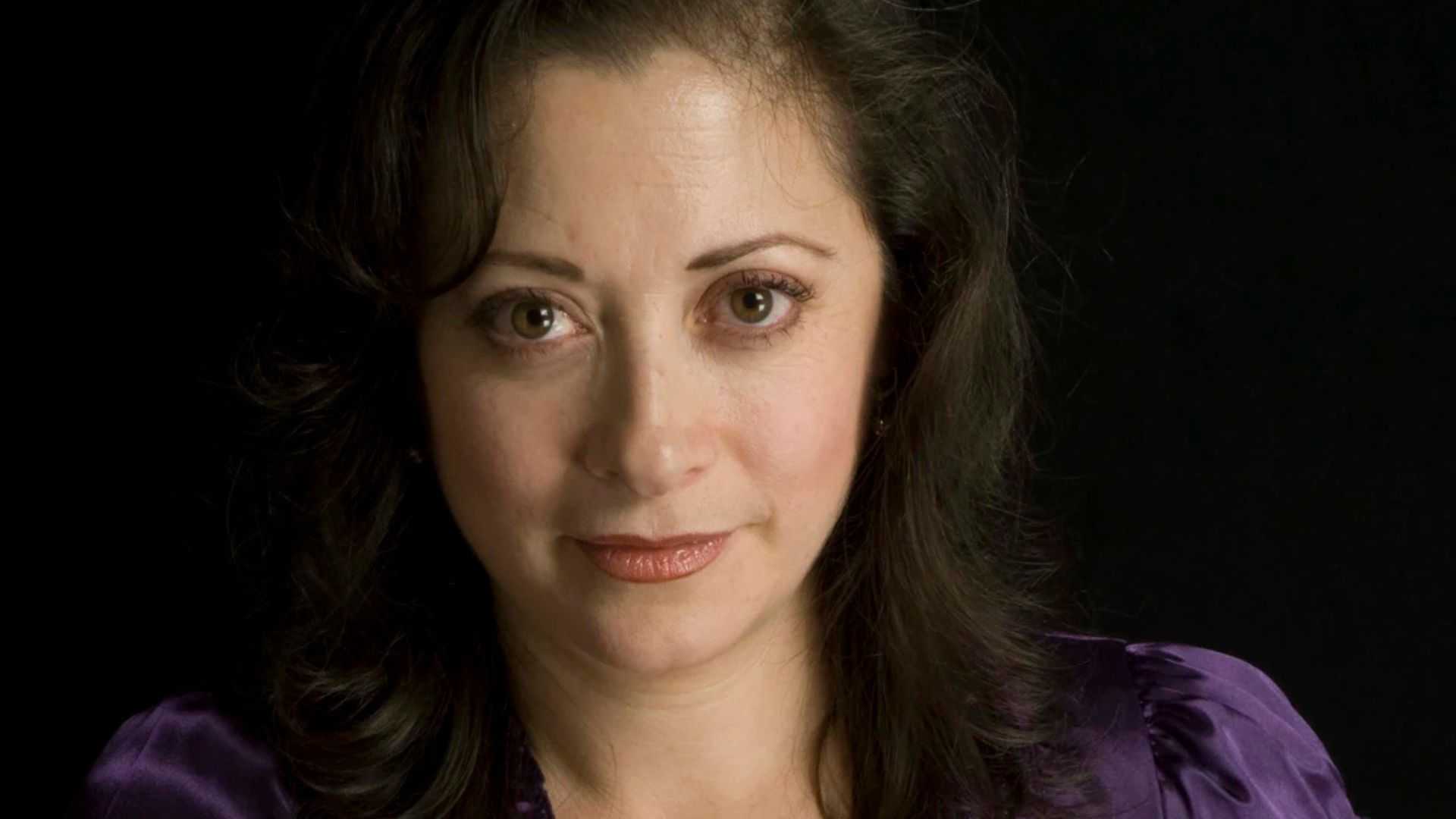 Lourdes Ambriz Soprano Opera Singer
