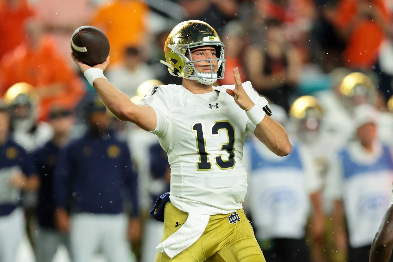 Miami Hurricanes Football Vs Notre Dame