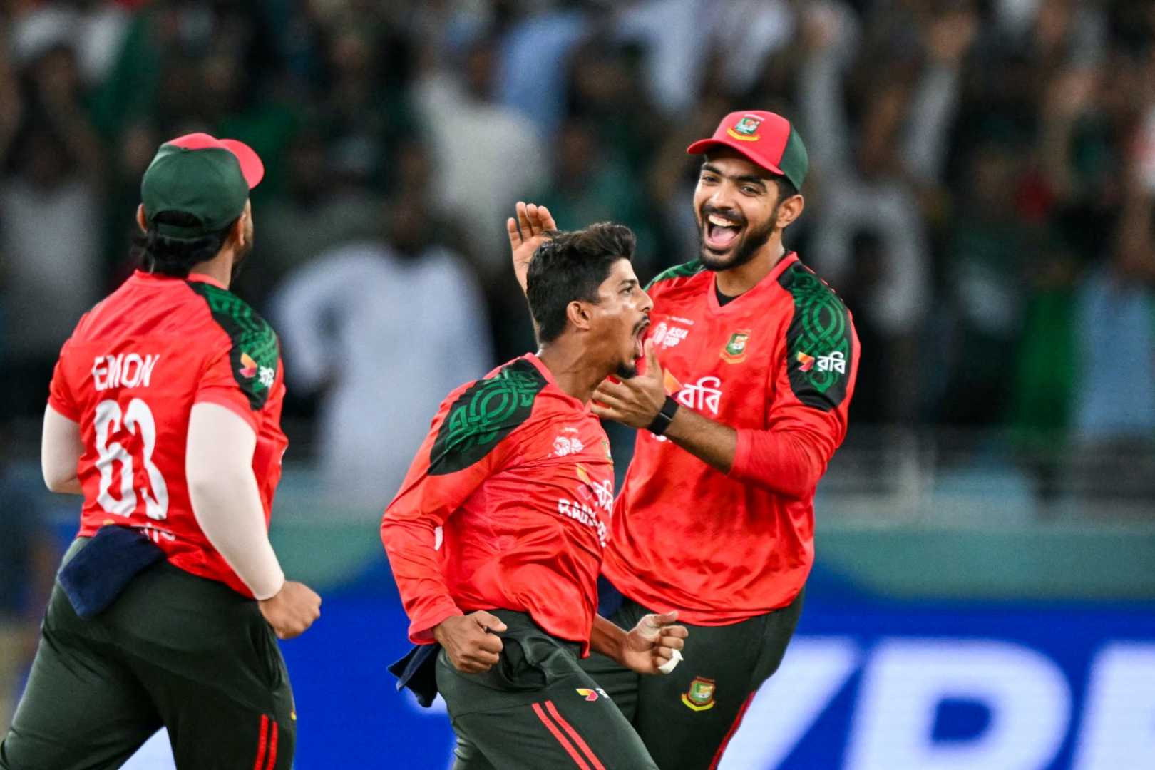 Pakistan Cricket Team Vs Bangladesh Match