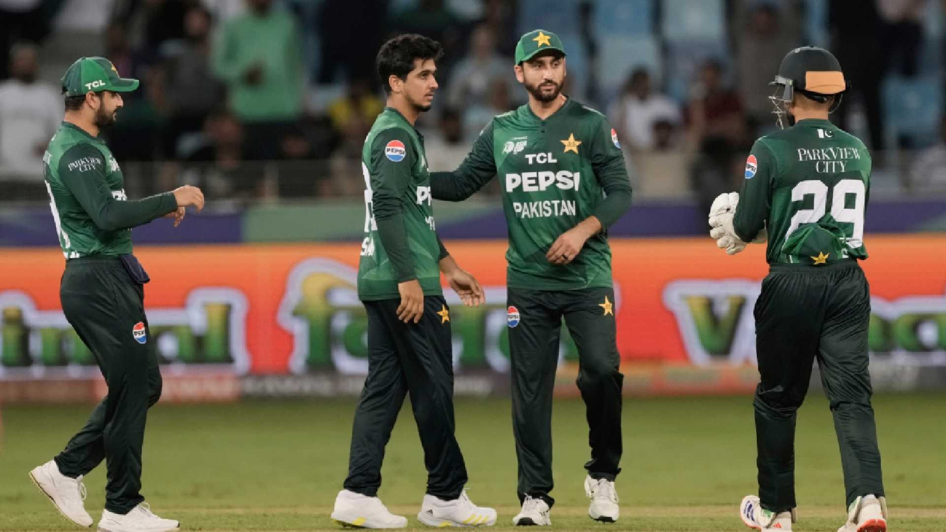Pakistan Cricket Team Vs Oman Match
