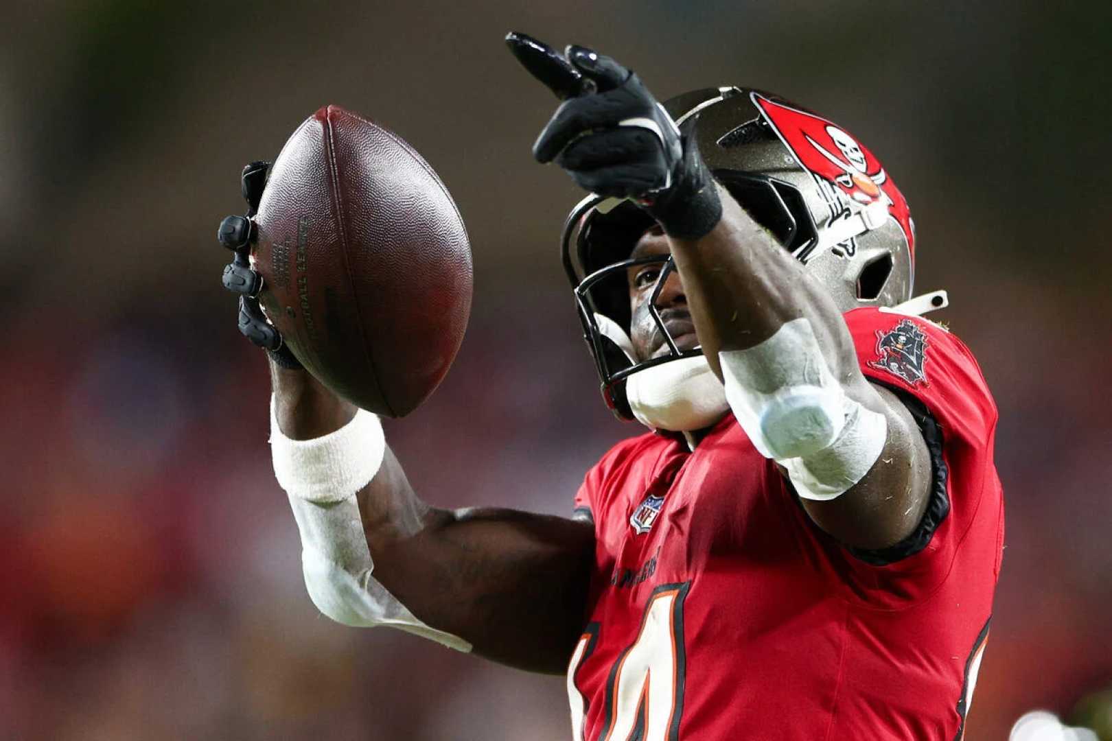Tampa Bay Receiver Gratitude Career Reflections