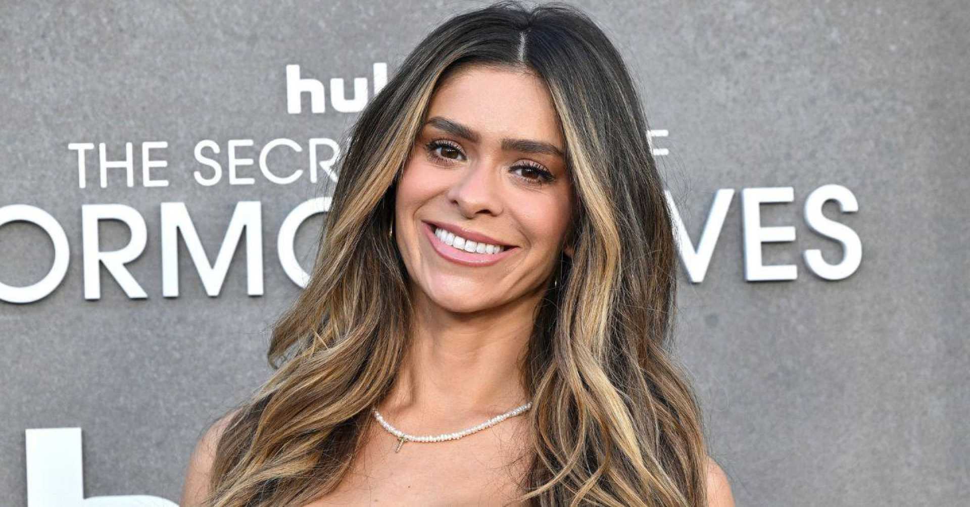 Taylor Frankie Paul Bachelorette Theories