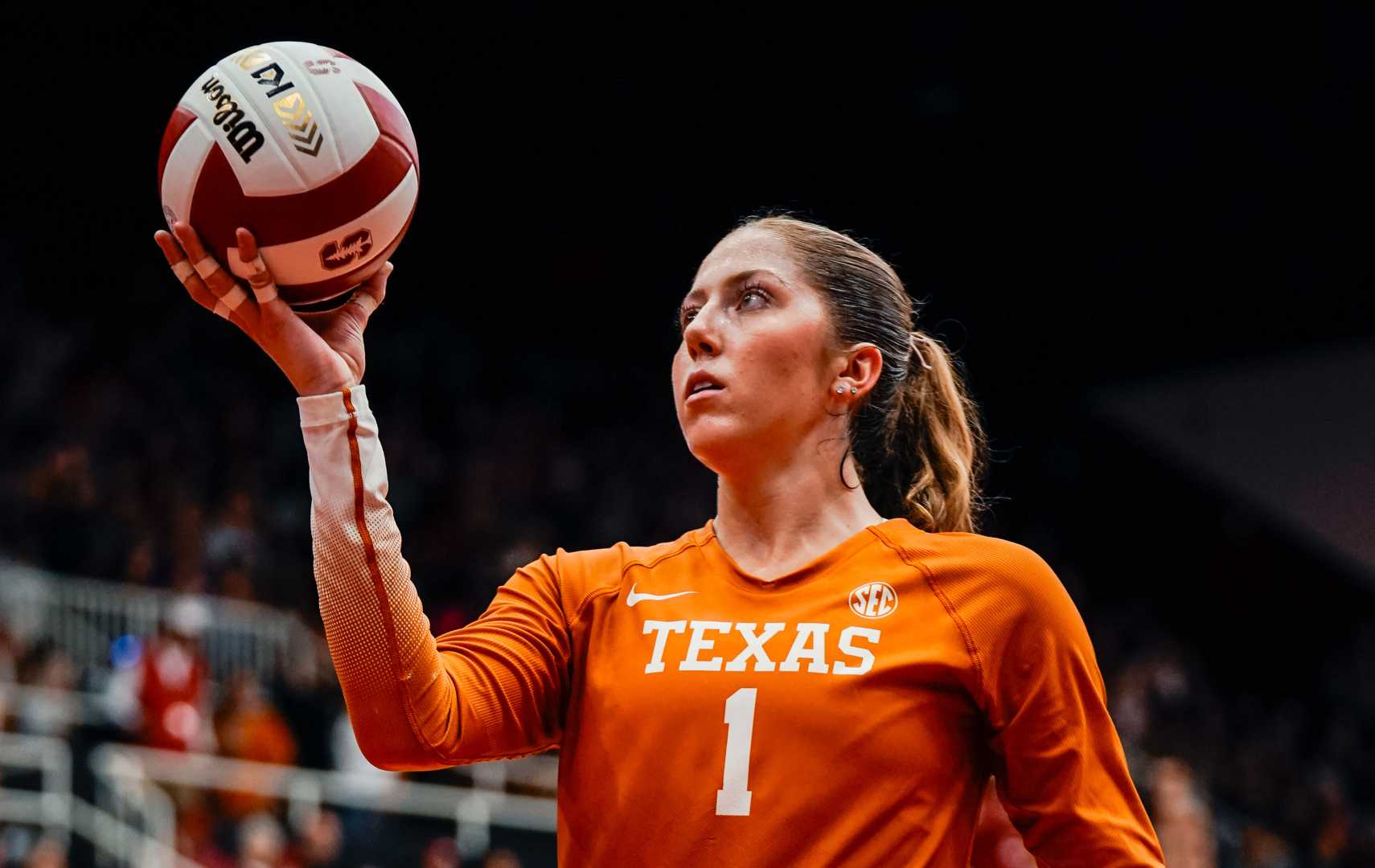 Texas Longhorns Volleyball Team In Action