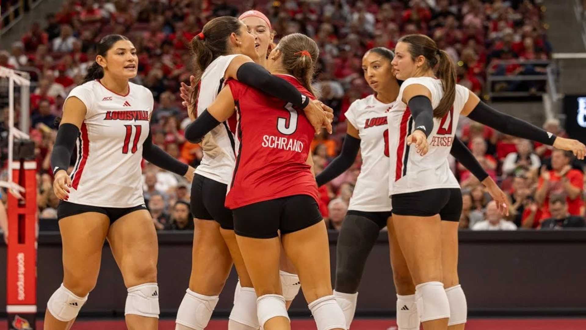 Texas Volleyball Vs Louisville 2025