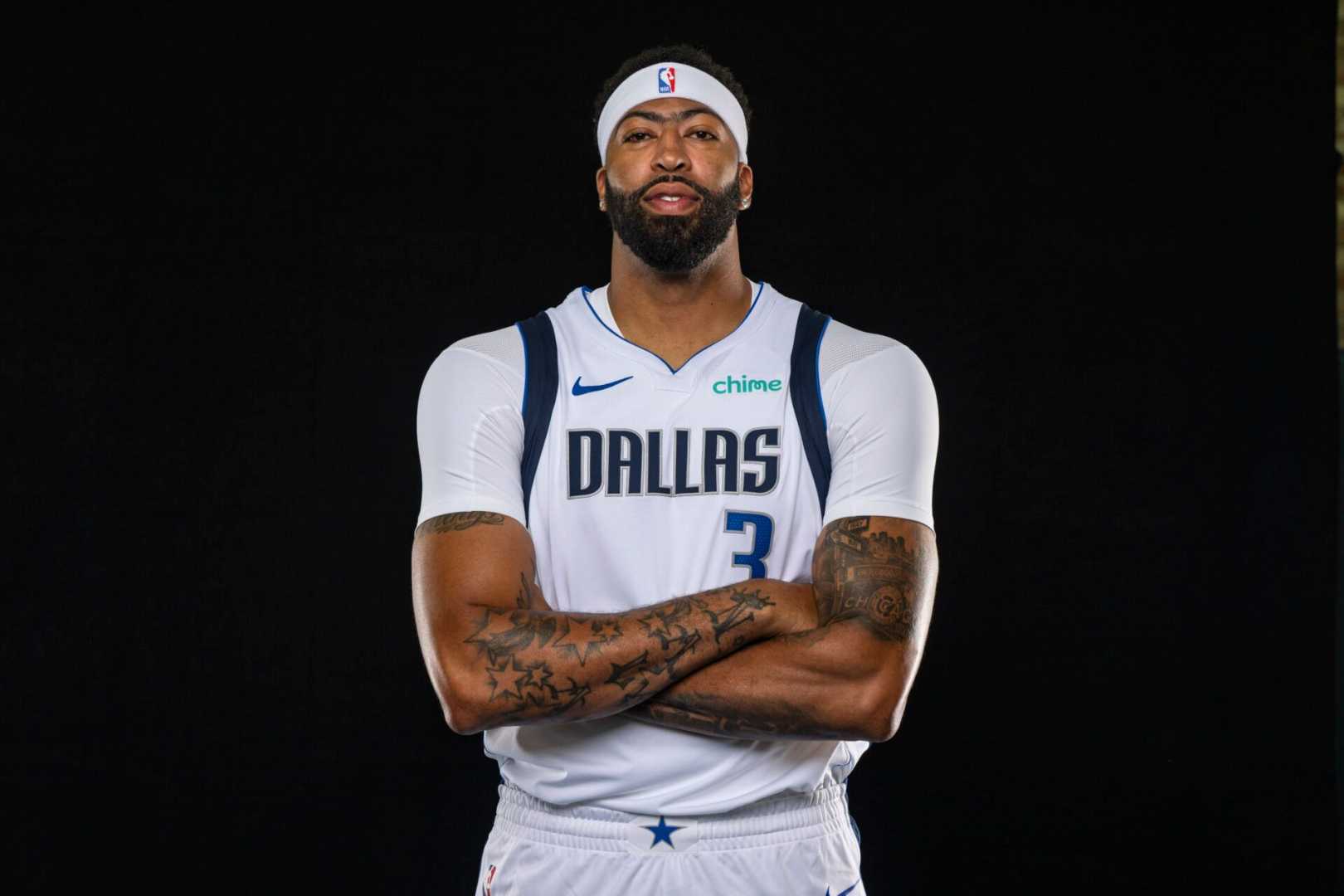 Anthony Davis Dallas Mavericks Training Camp