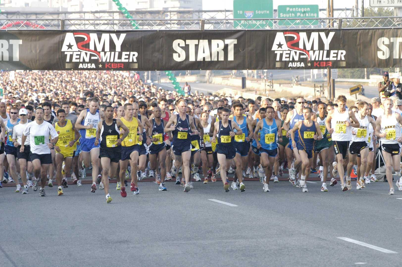 Army Ten Miler Race Participants Running