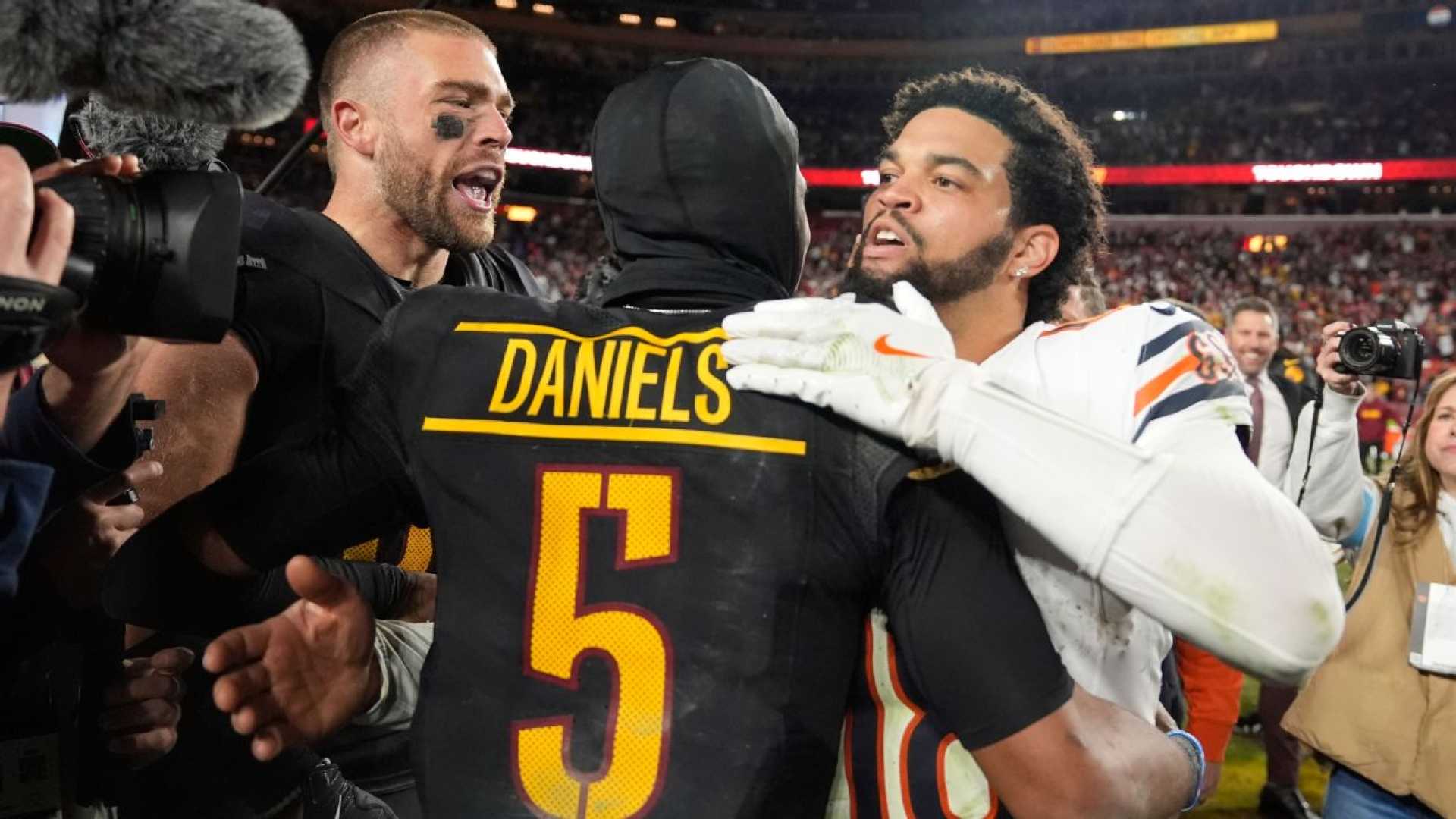 Caleb Williams Jayden Daniels Nfl Matchup