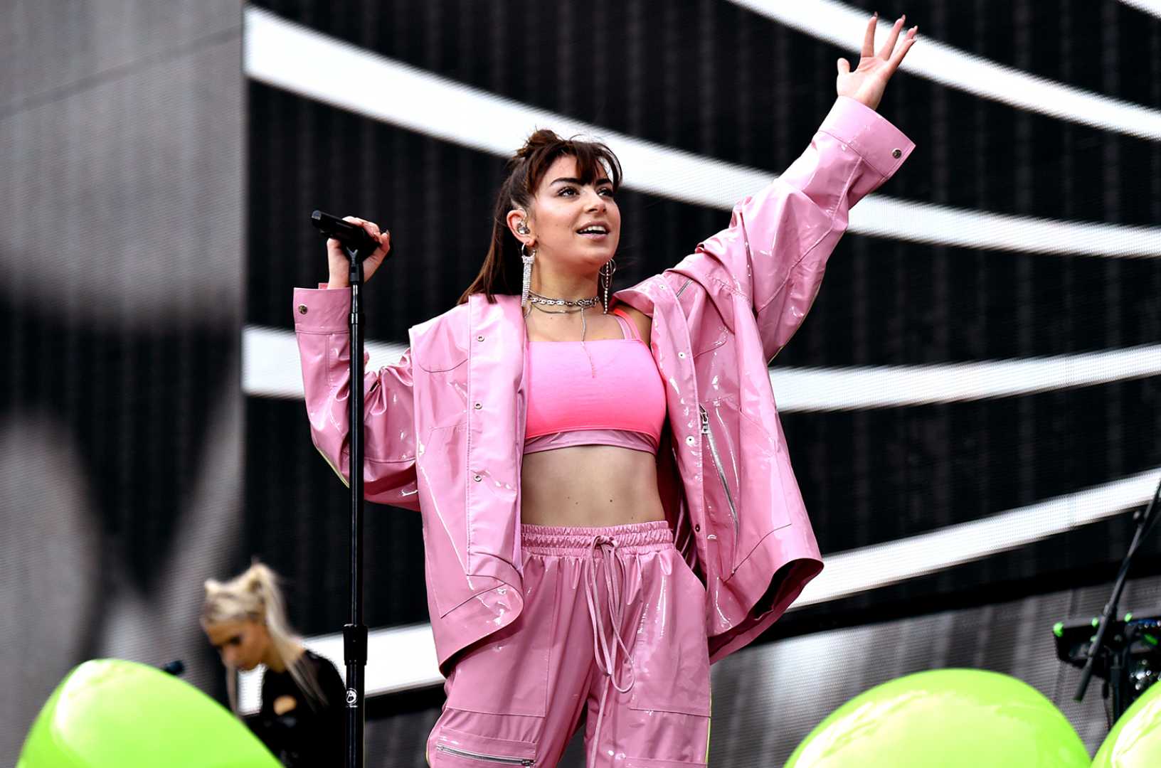 Charli Xcx Role Model Late Night Performance