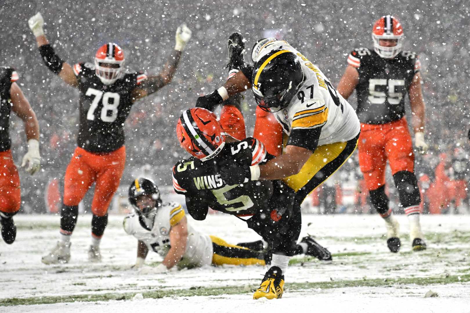 Cleveland Browns Vs Pittsburgh Steelers Nfl