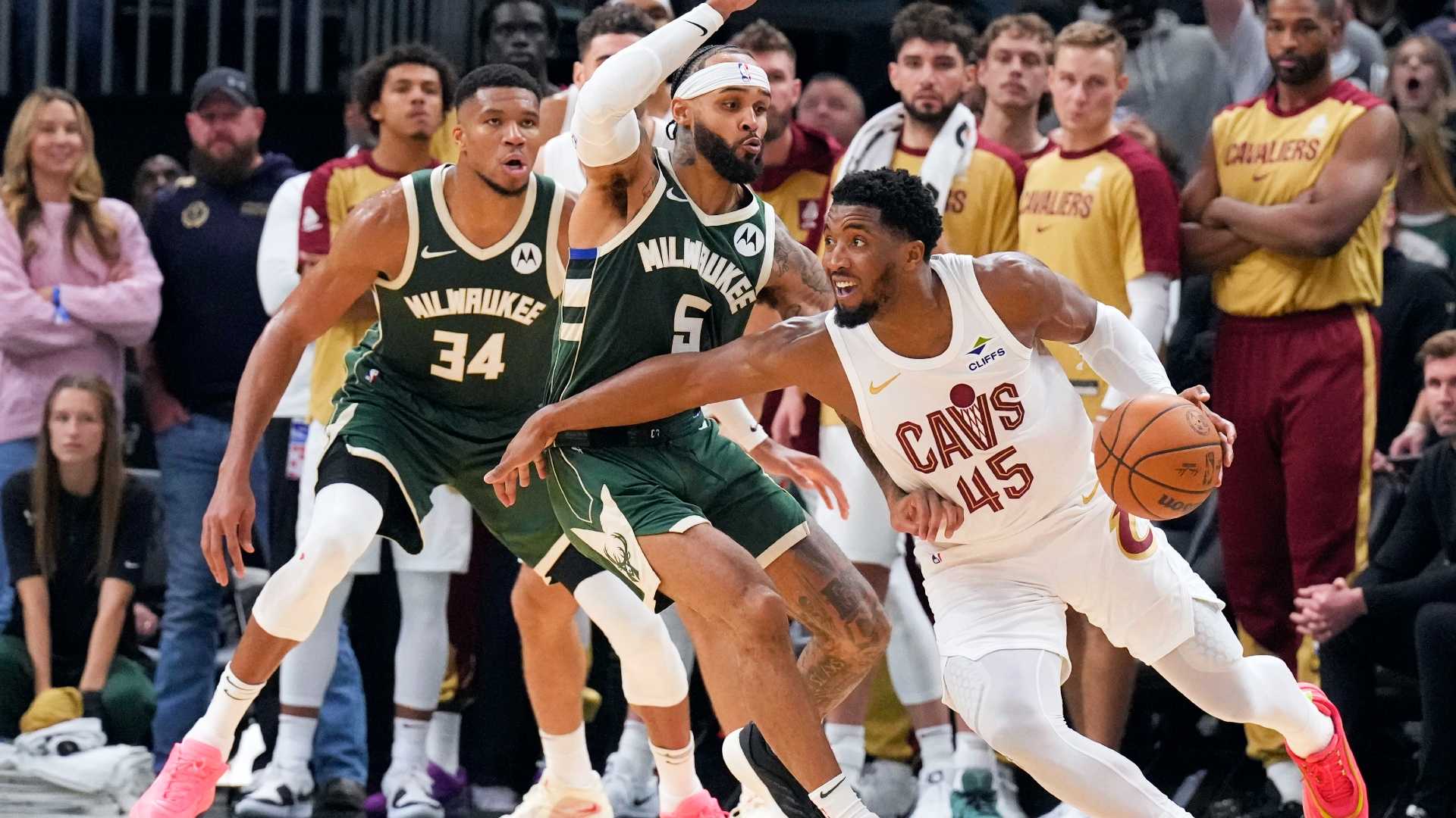 Cleveland Cavaliers Vs Milwaukee Bucks