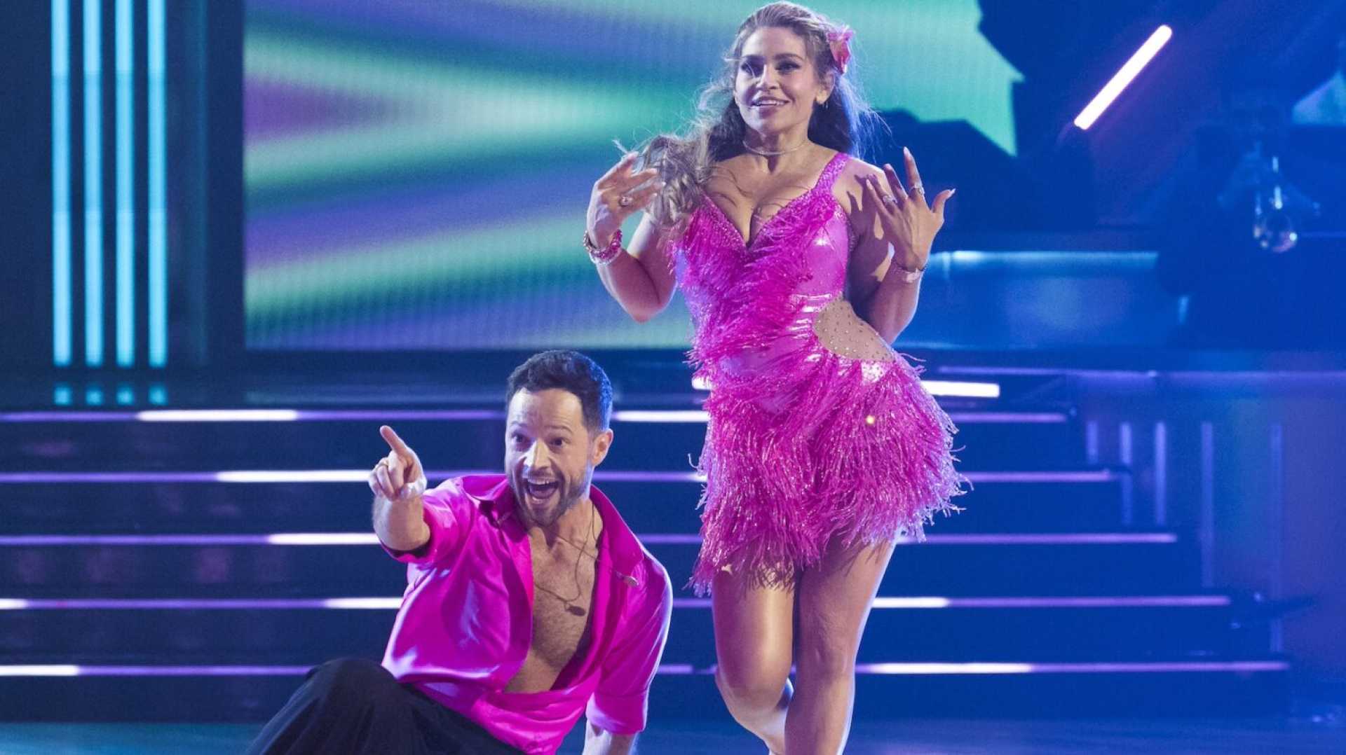 Danielle Fishel Dancing With The Stars