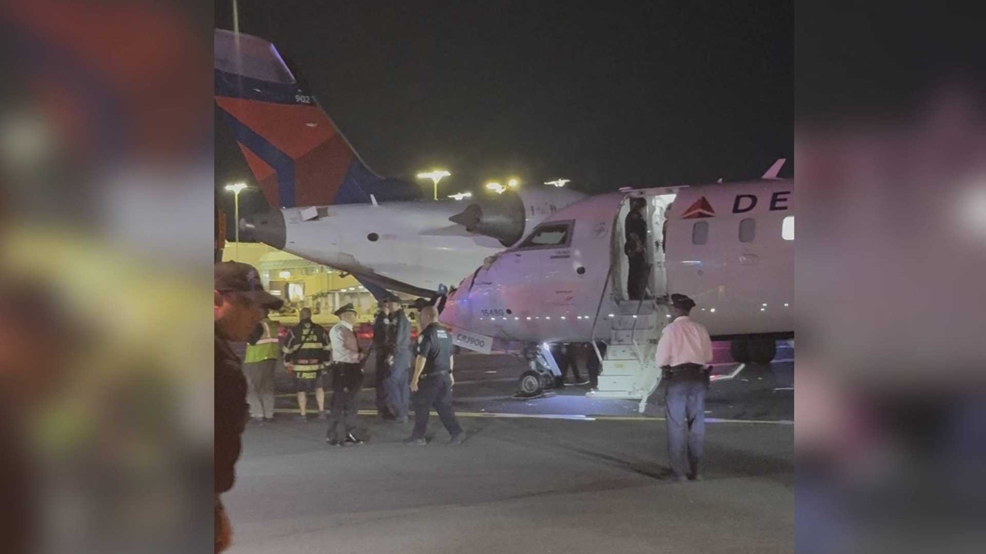 Delta Regional Jets Collision Laguardia