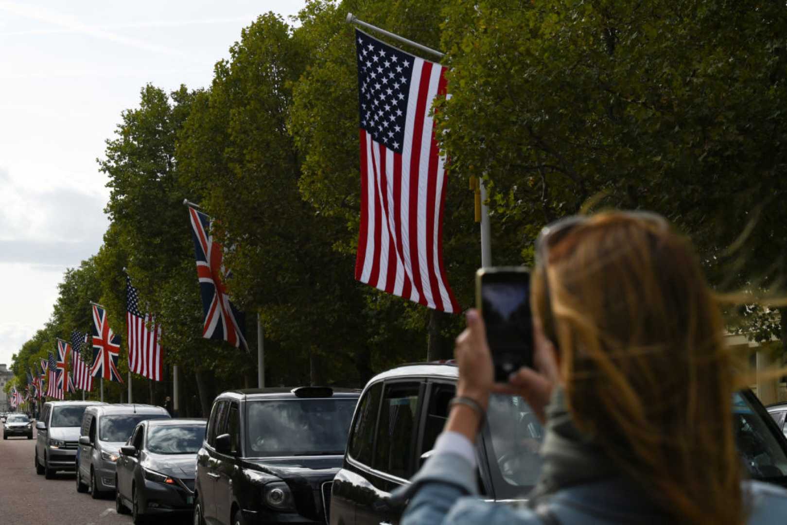 Donald Trump Uk Visit Flags