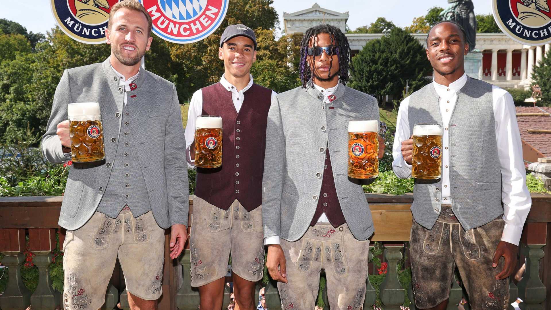 Harry Kane Bayern Munich Oktoberfest