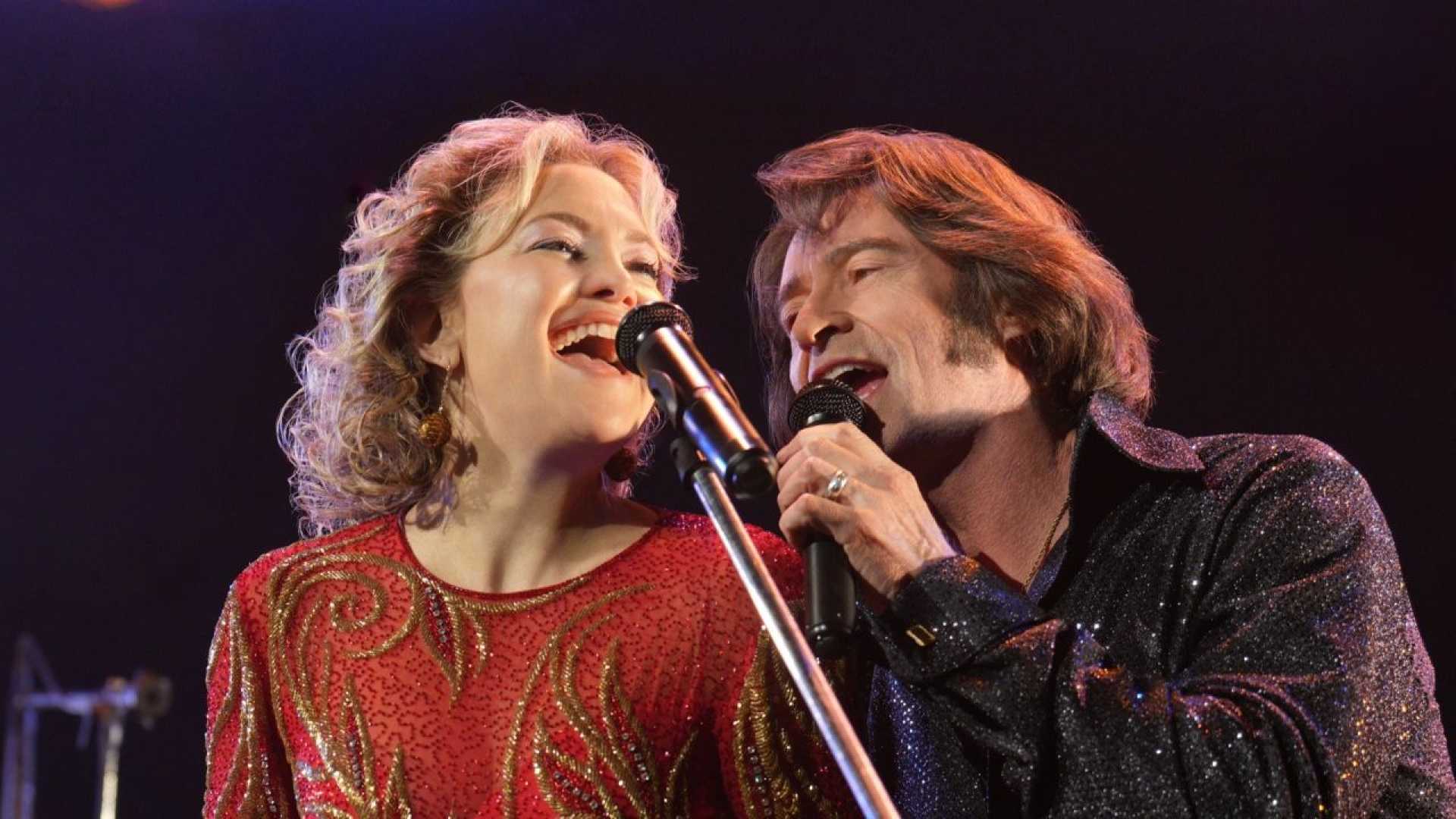 Hugh Jackman And Kate Hudson In Song Sung Blue