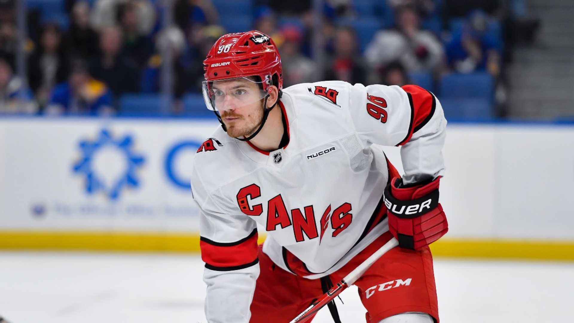 Jack Roslovic Hockey News