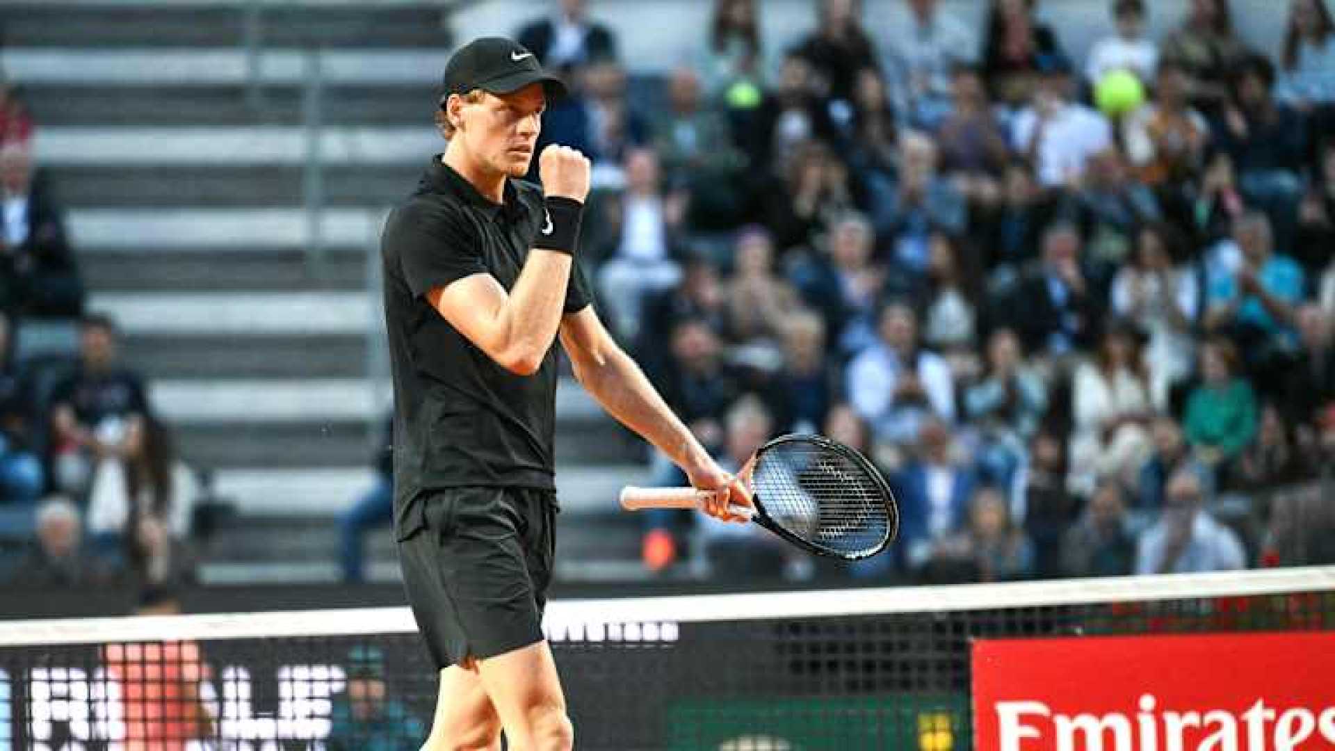 Jannik Sinner Tennis Match