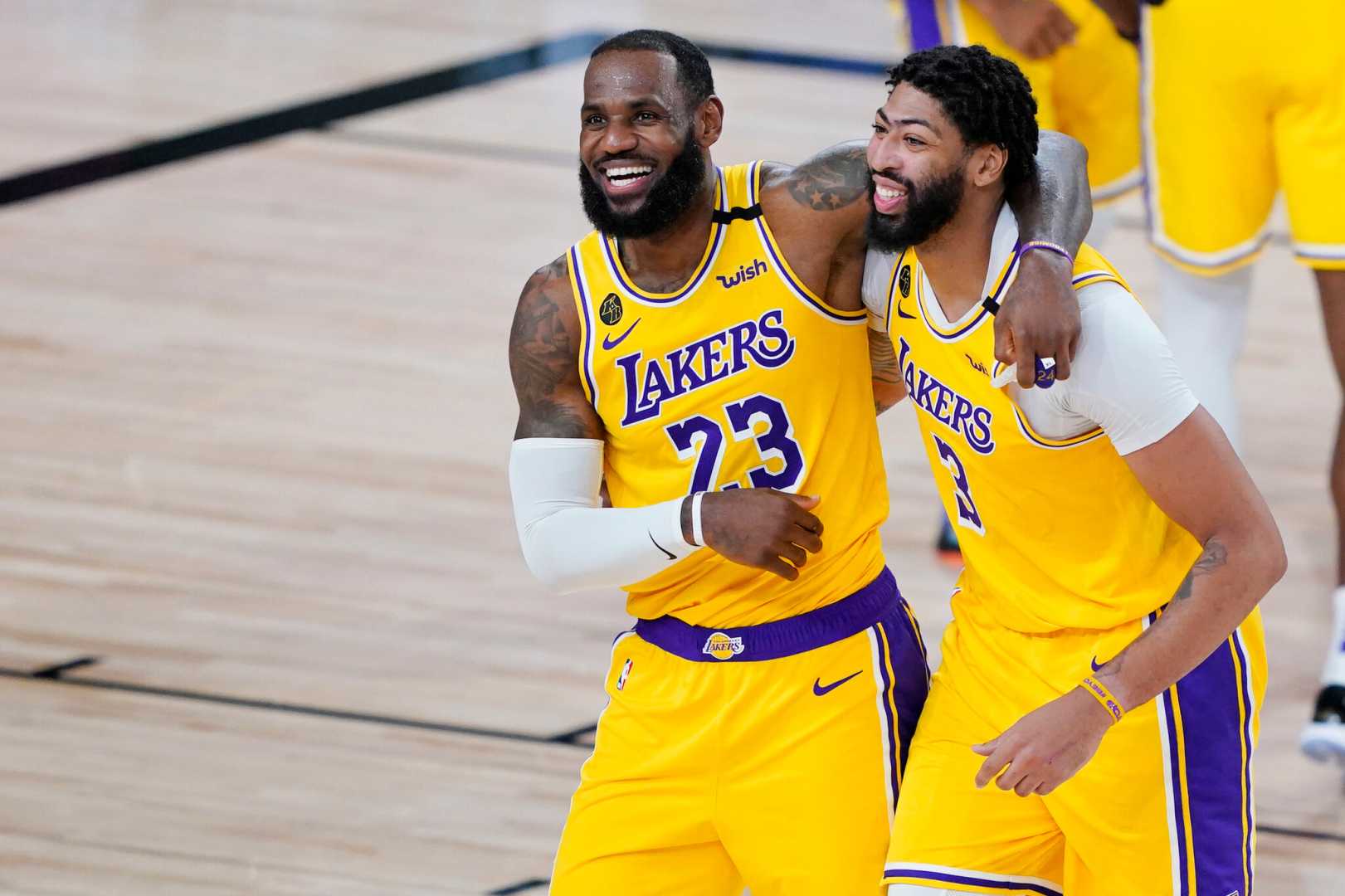 Lebron James Anthony Davis Trade News