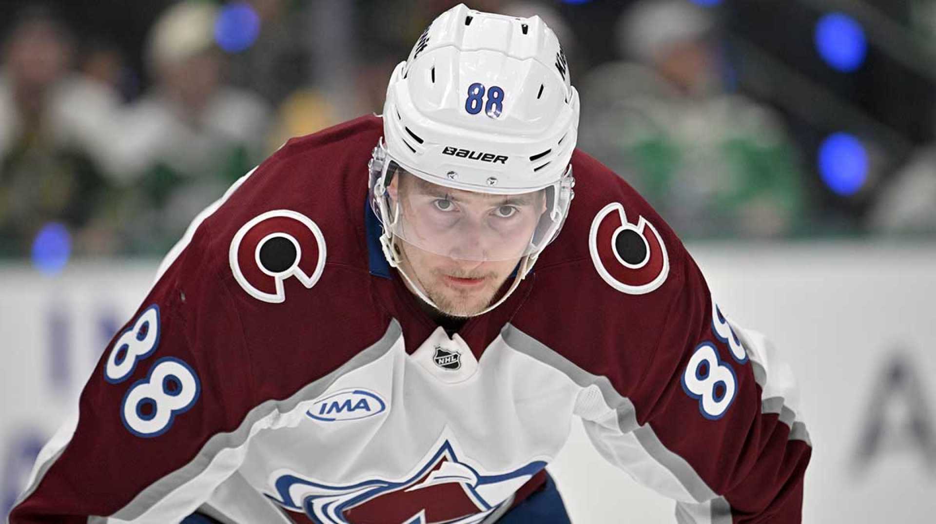 Martin Necas Colorado Avalanche Contract Extension