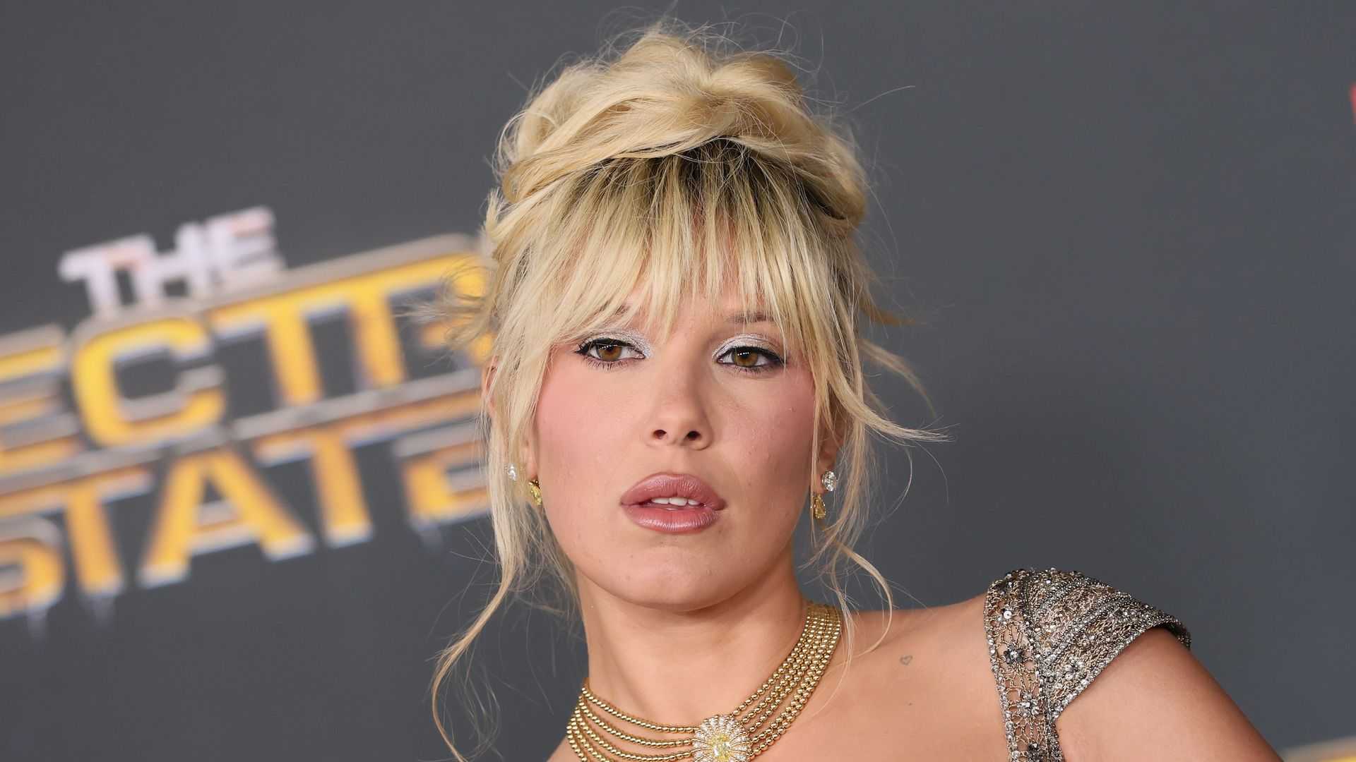 Millie Bobby Brown Fashion Boots With The Fur