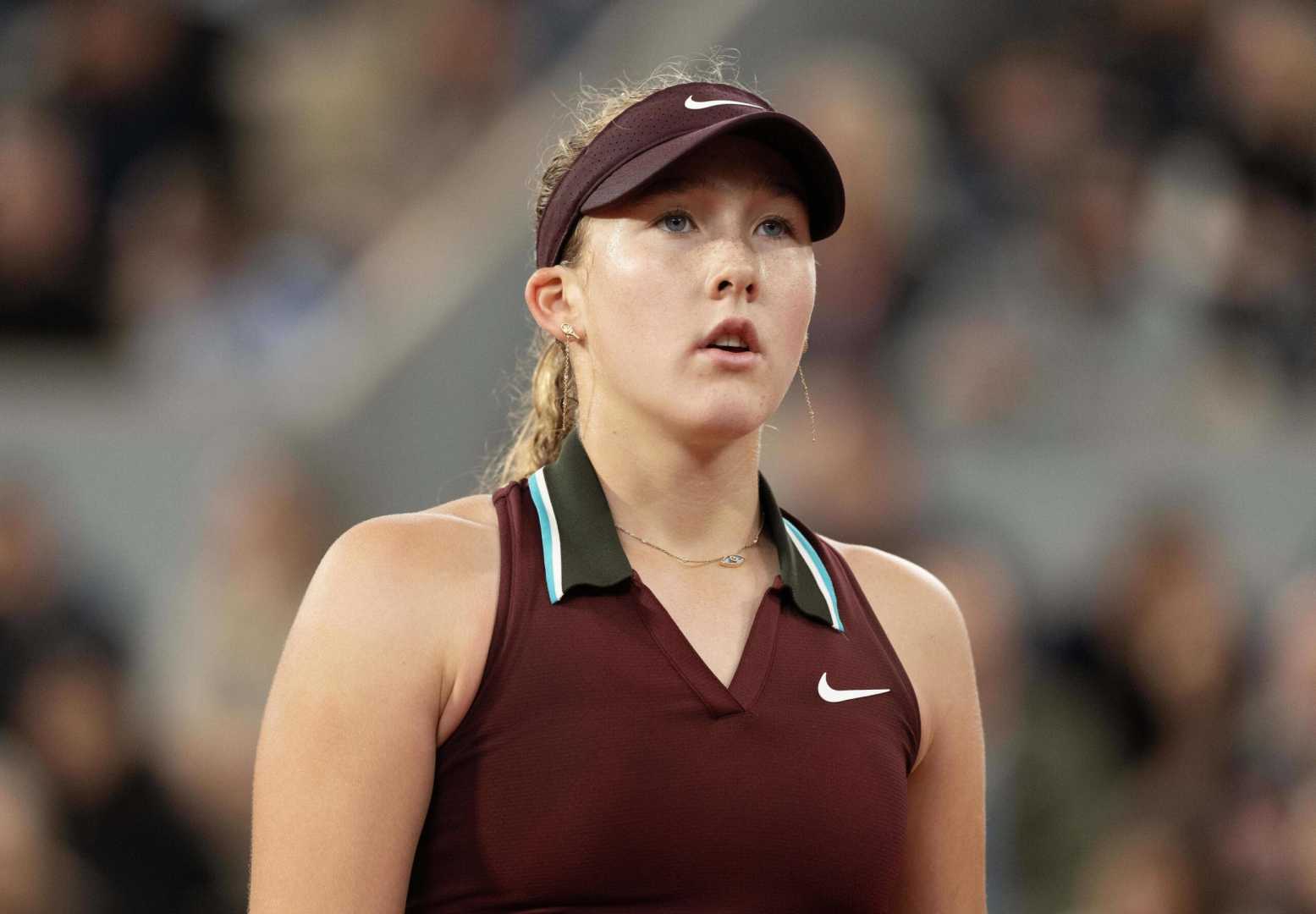 Mirra Andreeva Laura Siegemund Tennis Match
