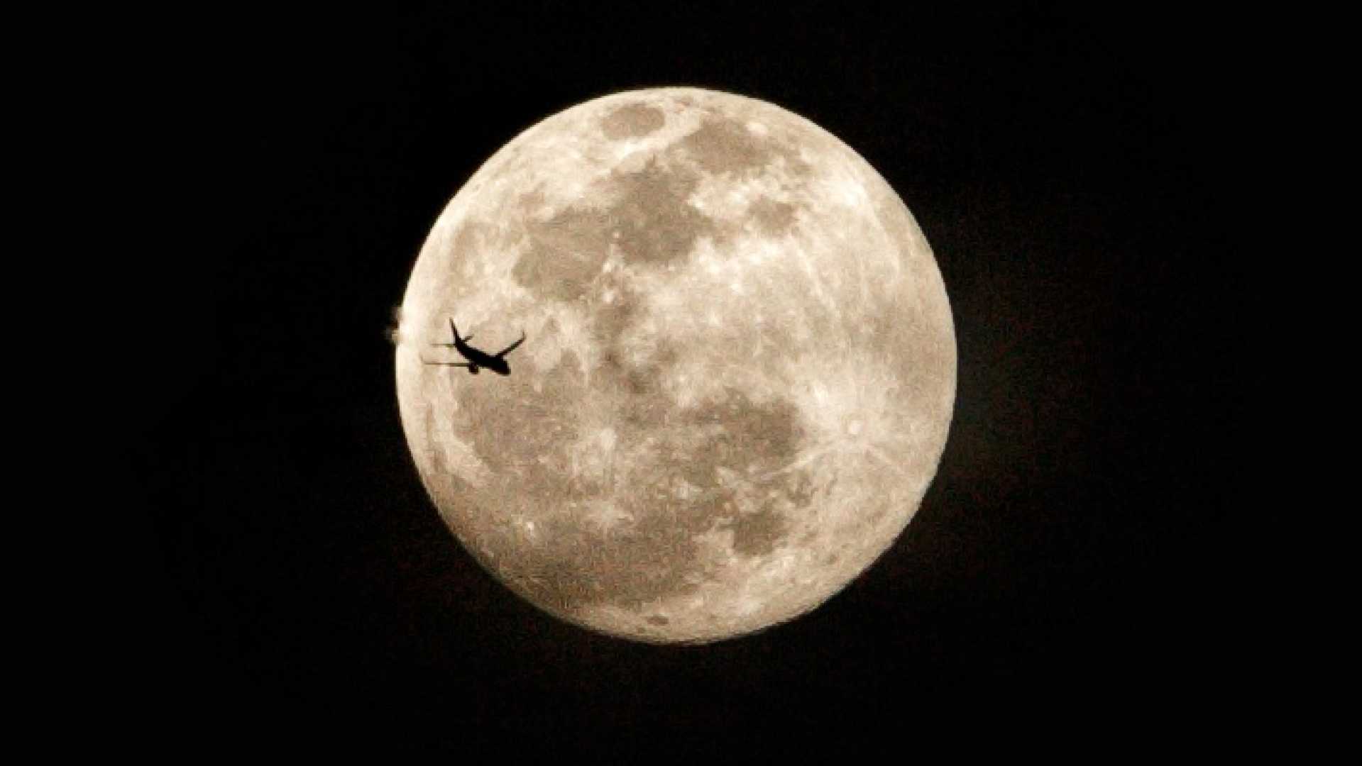 October Full Moon Super Harvest Moon
