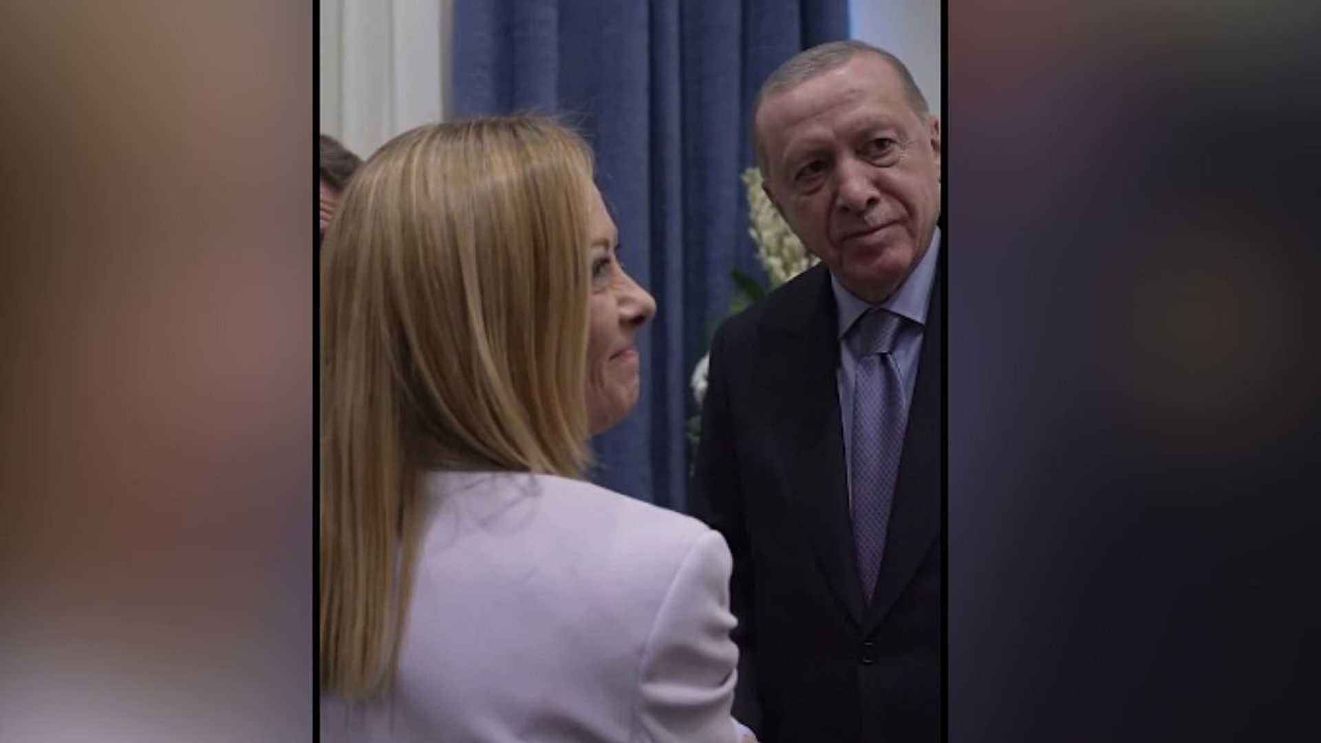 Recep Tayyip Erdoğan Giorgia Meloni Smoking