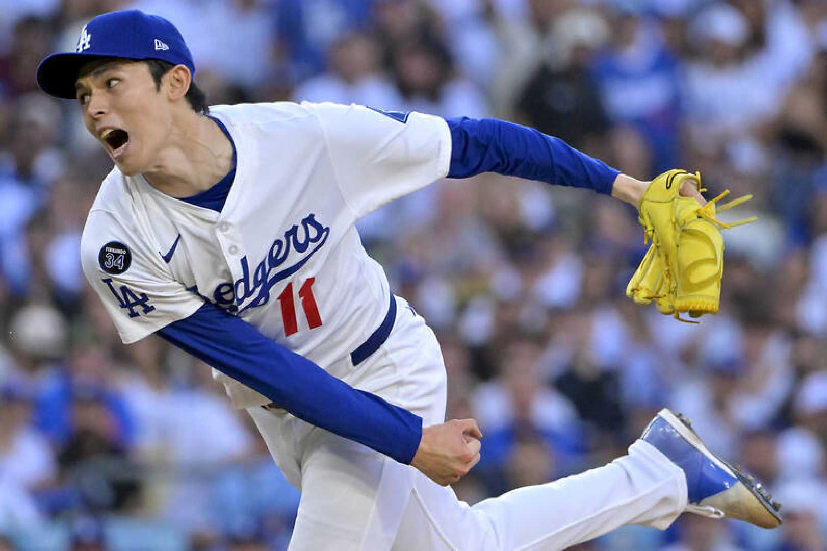 Roki Sasaki Mlb Playoffs 2025