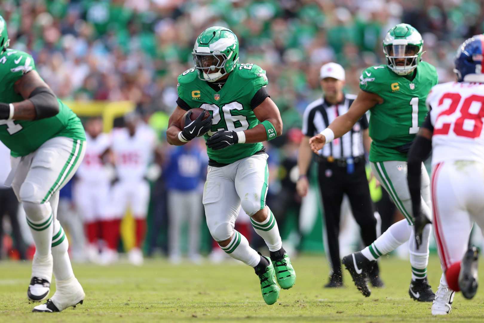 Saquon Barkley Injury Medical Tent Eagles Giants