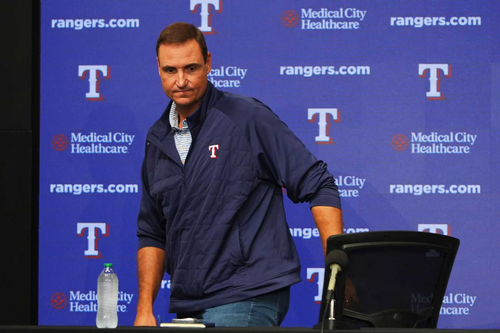 Skip Schumaker Texas Rangers Manager Candidate