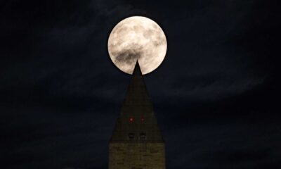 Super Harvest Moon October 2025