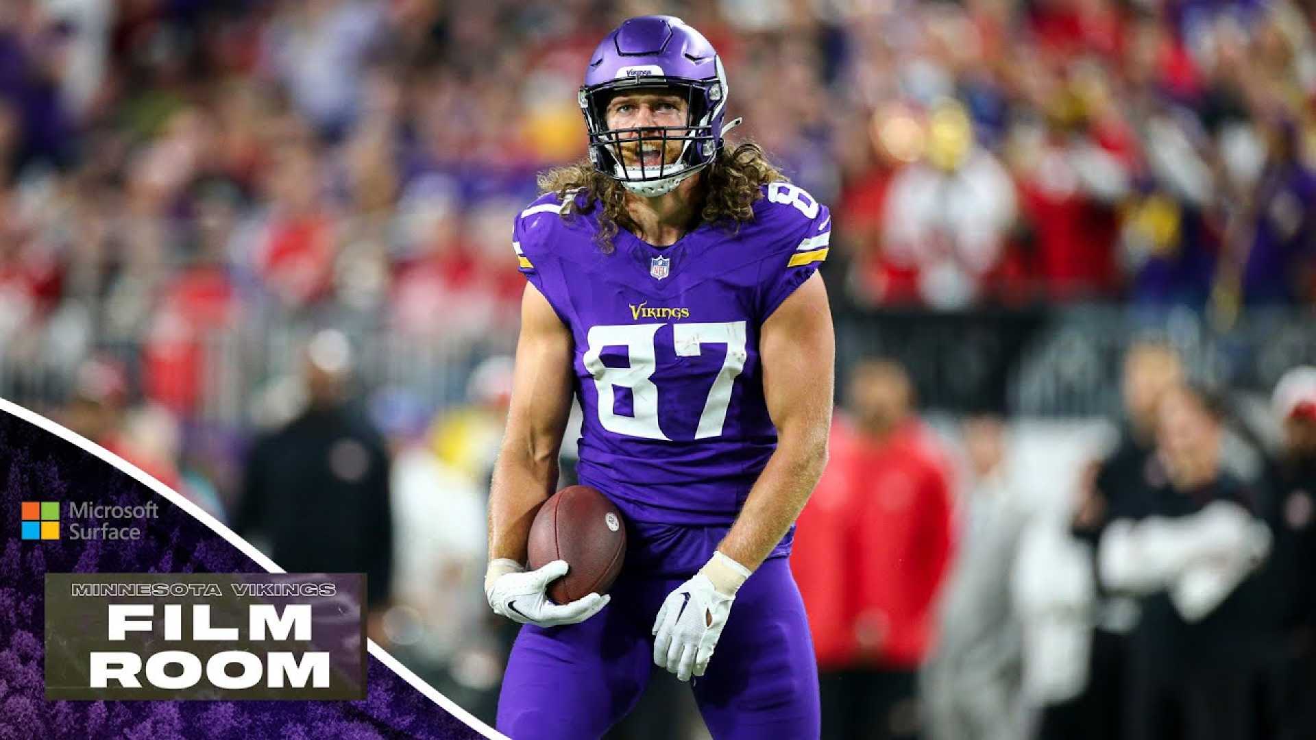 T.j. Hockenson Minnesota Vikings Football Action