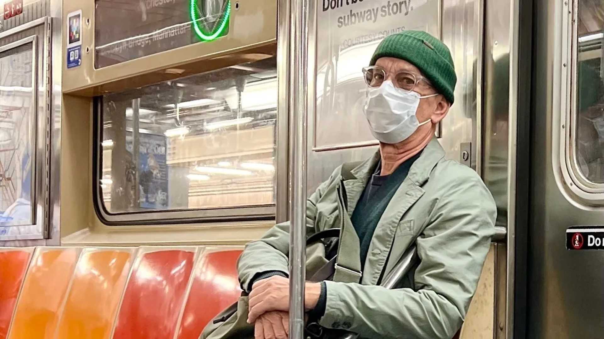 Tom Hanks Subway Ride New York