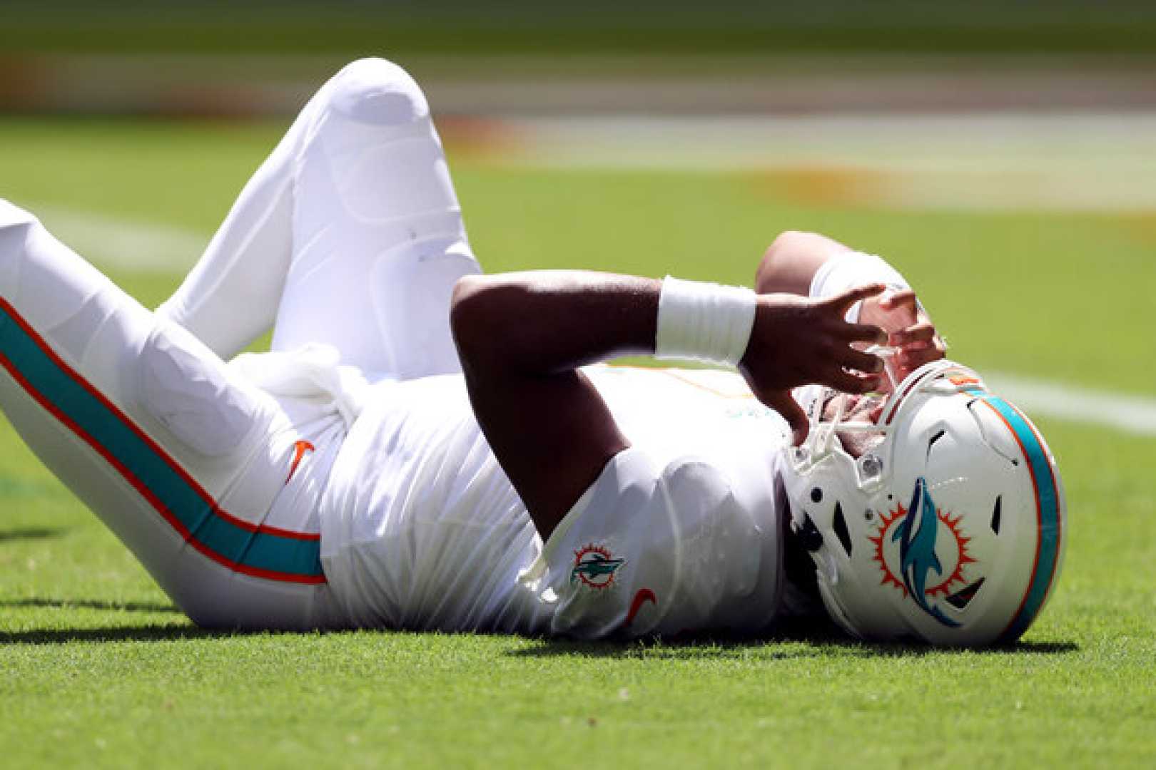 Tua Tagovailoa Miami Dolphins Game