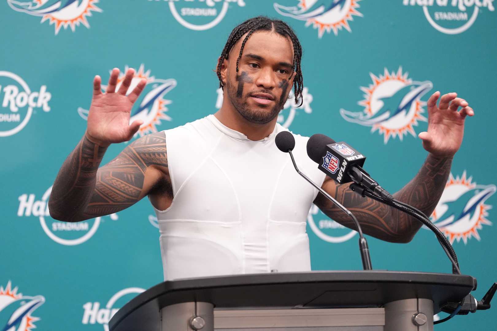 Tua Tagovailoa Miami Dolphins Press Conference