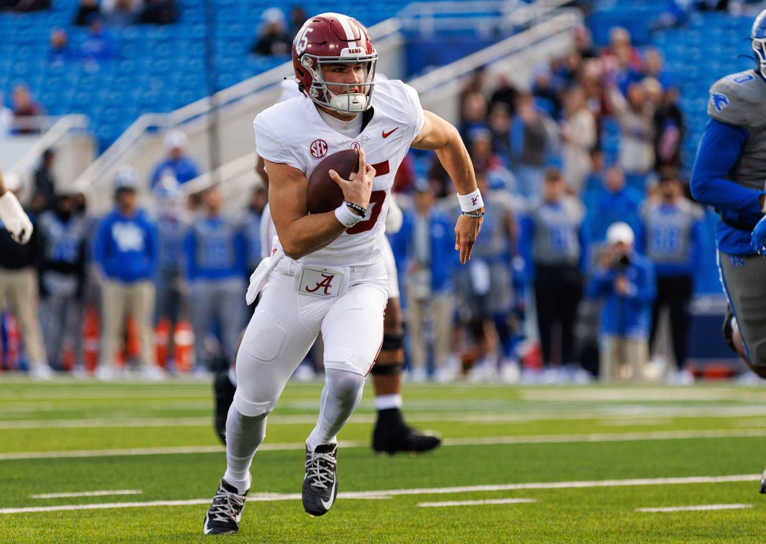 Ty Simpson Alabama Quarterback Football